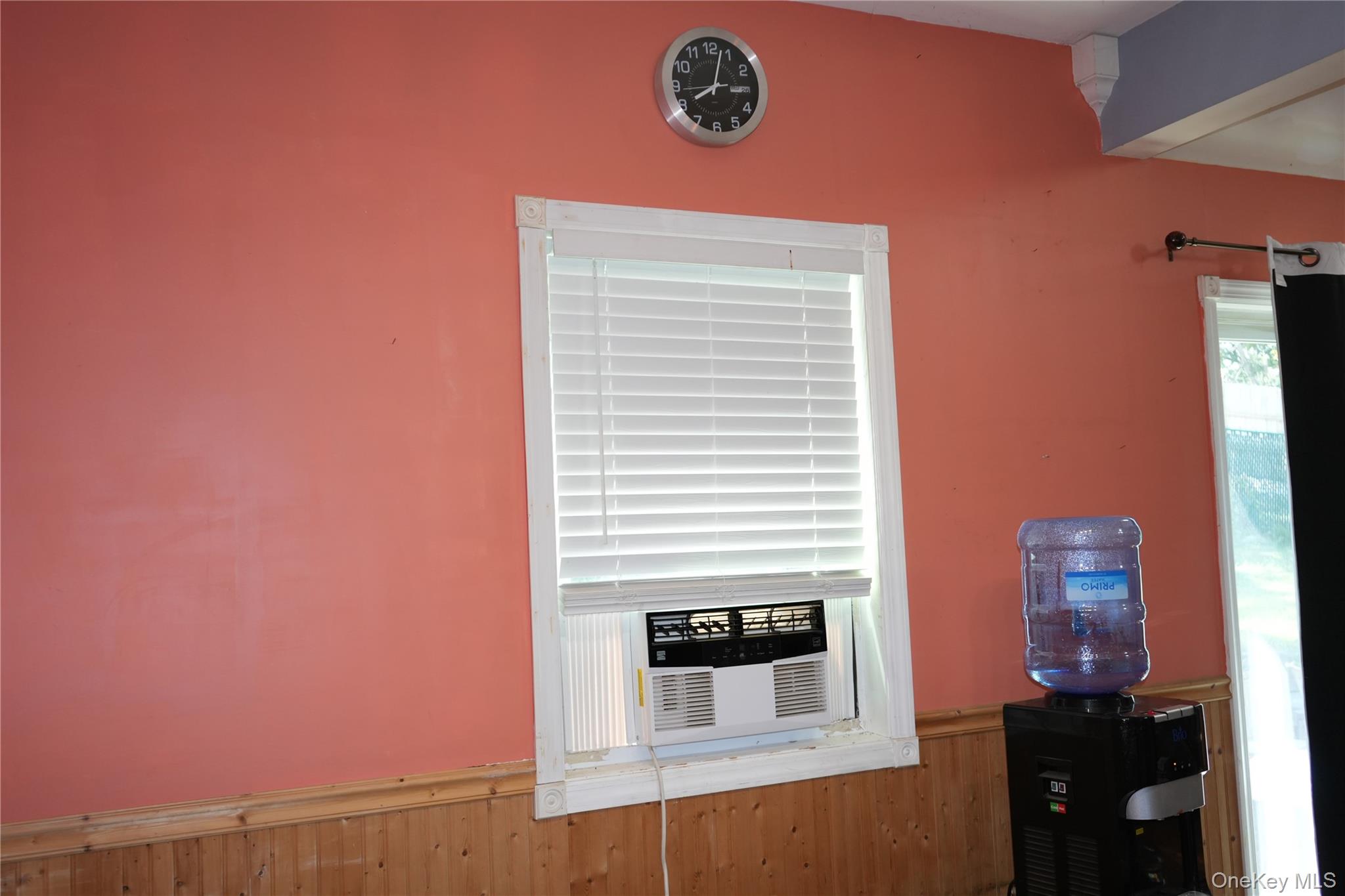 27 Spruce Street, Lake Peekskill, NY 10537