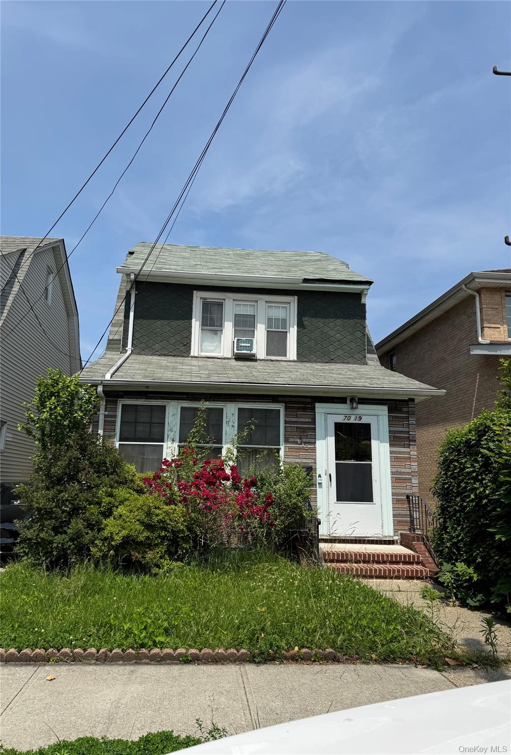 70-19 Manse Street, Forest Hills, NY 11375