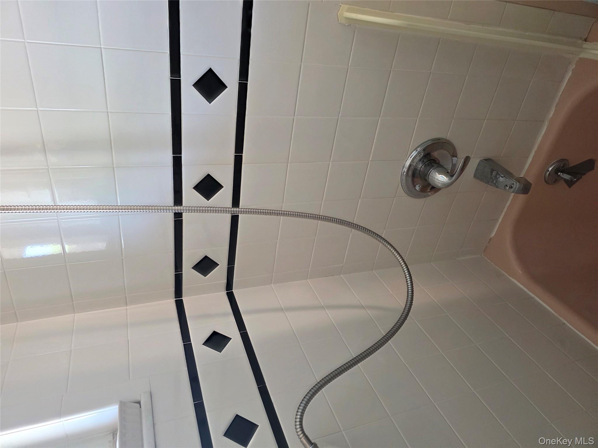 26 DeHaven Drive # 2D, Yonkers, NY 10703