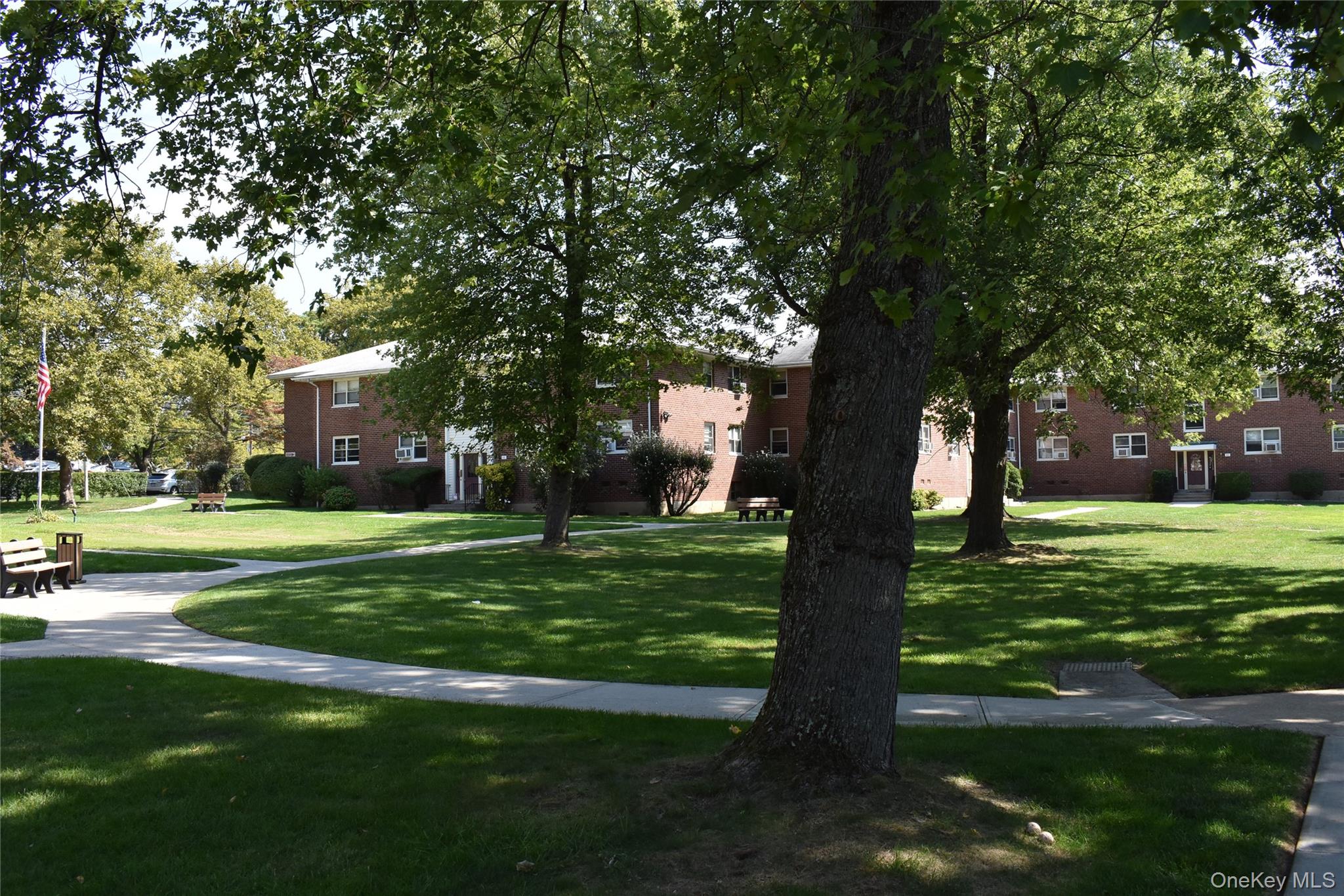 26 DeHaven Drive # 2D, Yonkers, NY 10703