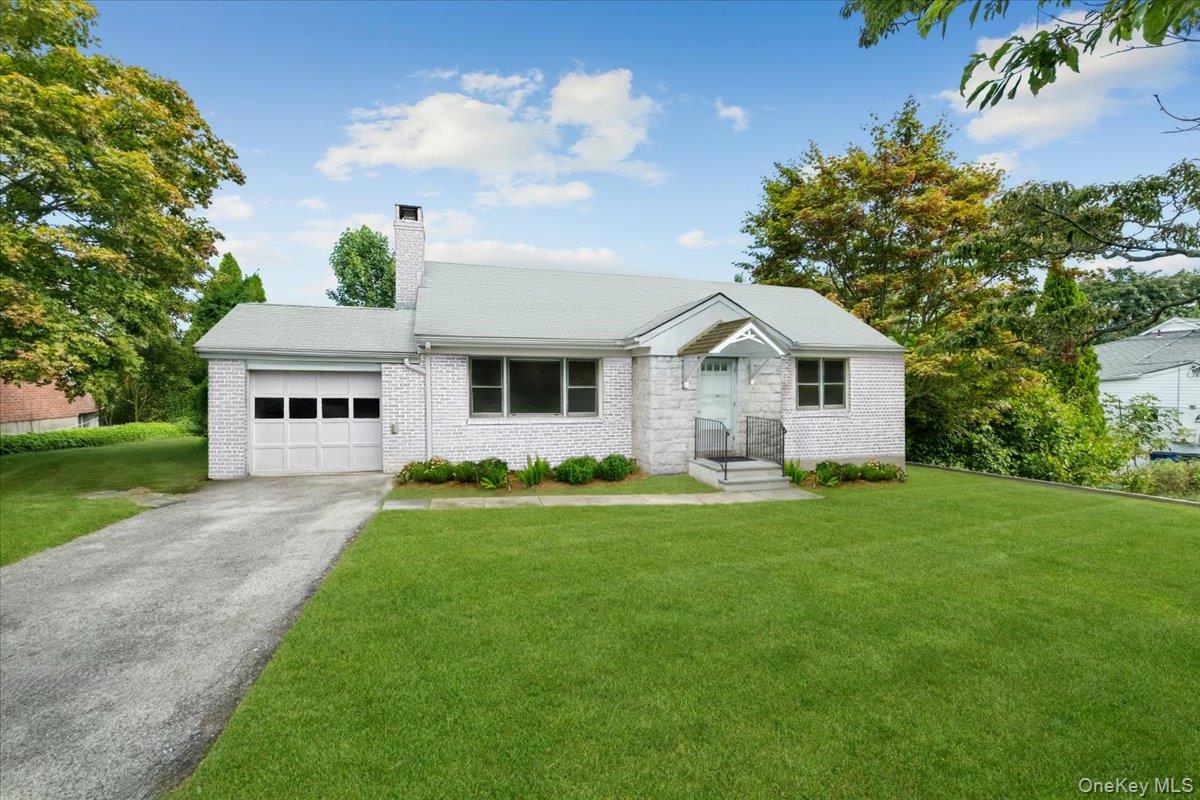 7 Fountain Drive, Valhalla, NY 10595