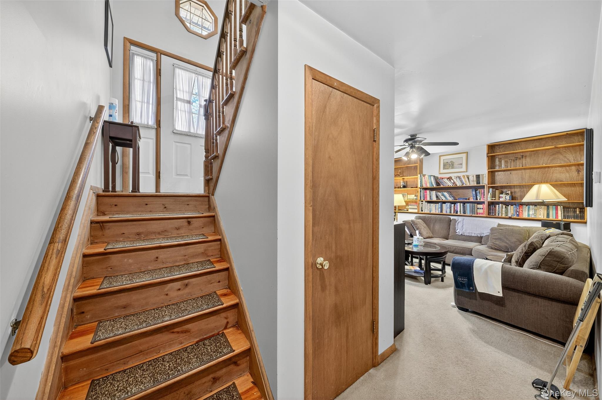 20 Cedar Lane, New Windsor, NY 12553