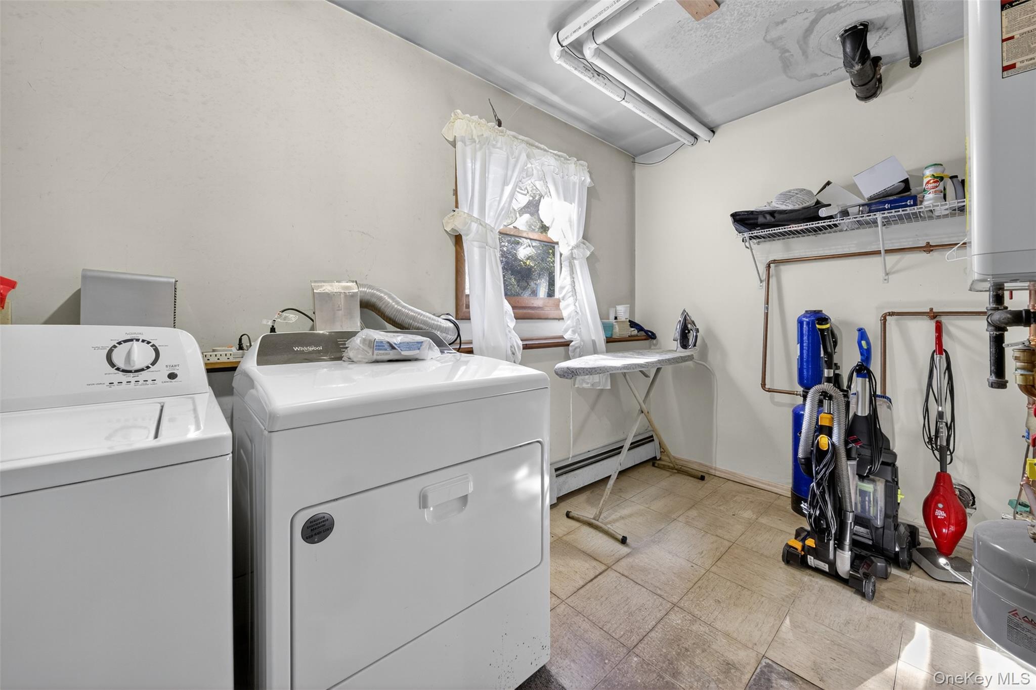 20 Cedar Lane, New Windsor, NY 12553