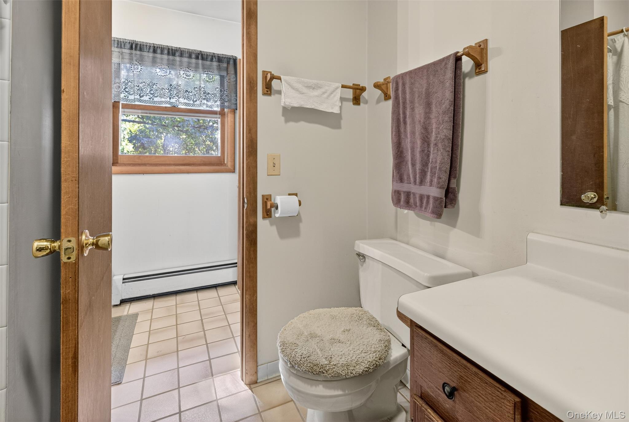 20 Cedar Lane, New Windsor, NY 12553