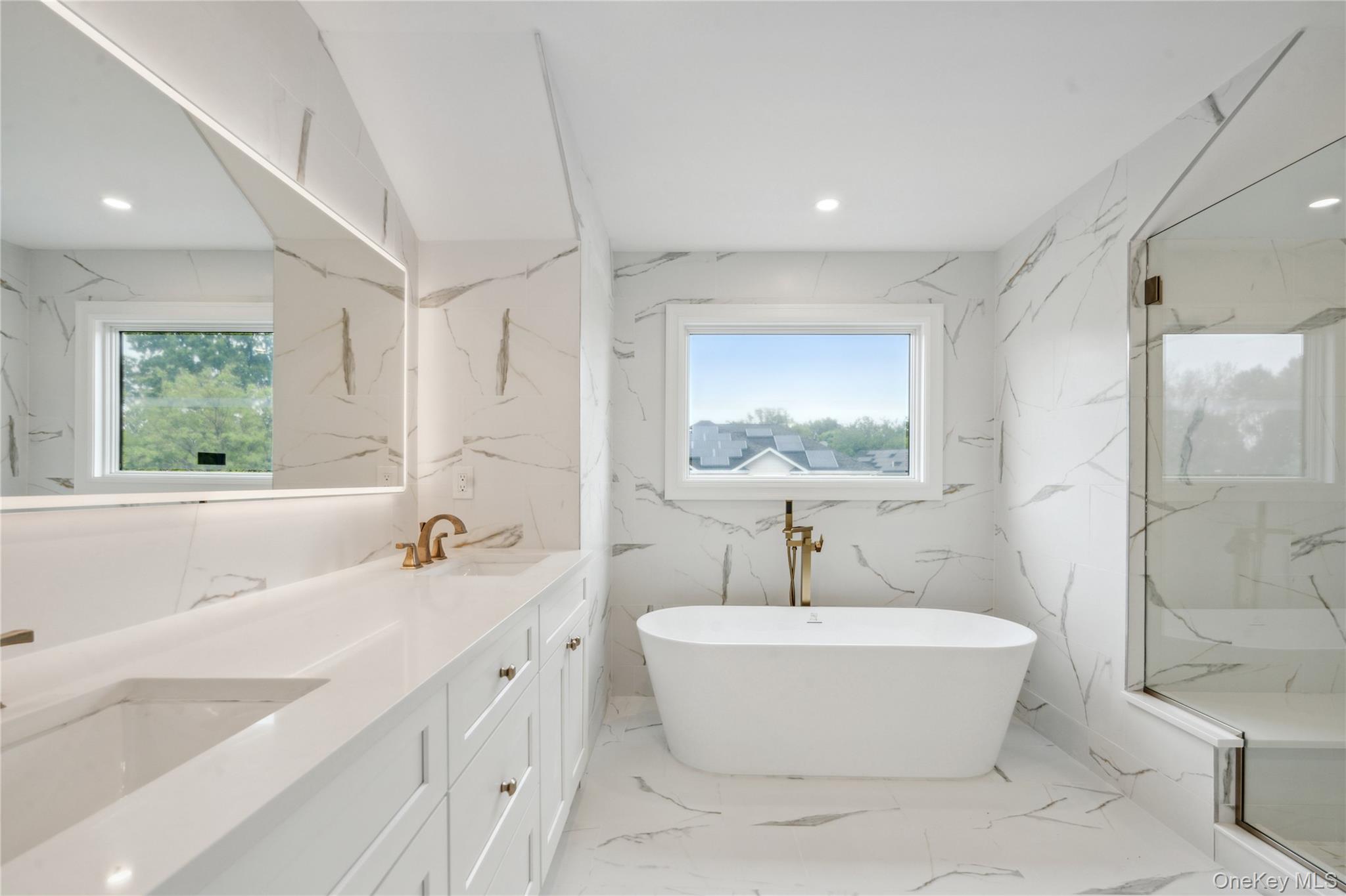 15 Lorraine Street, Syosset, NY 11791