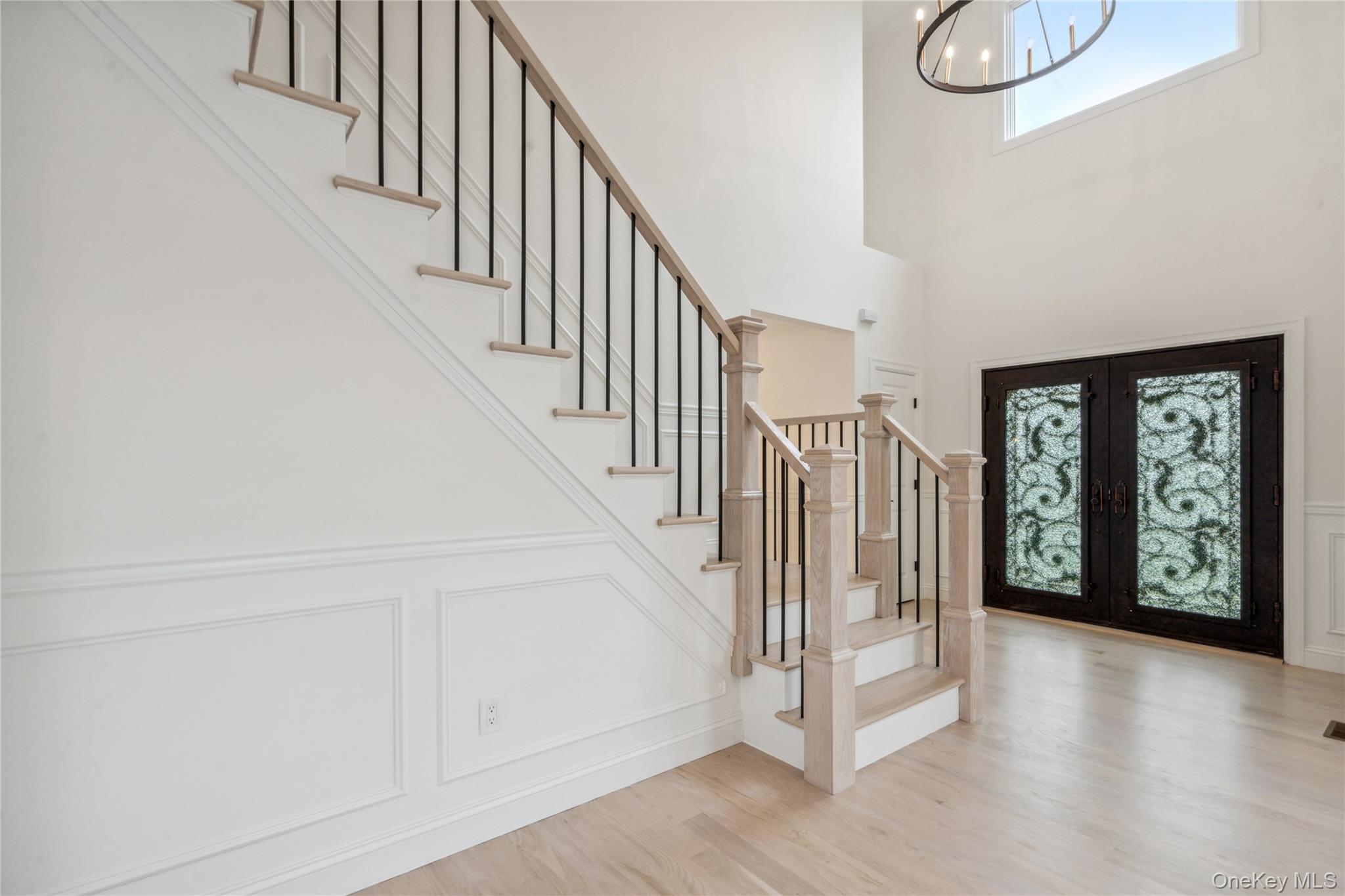 15 Lorraine Street, Syosset, NY 11791