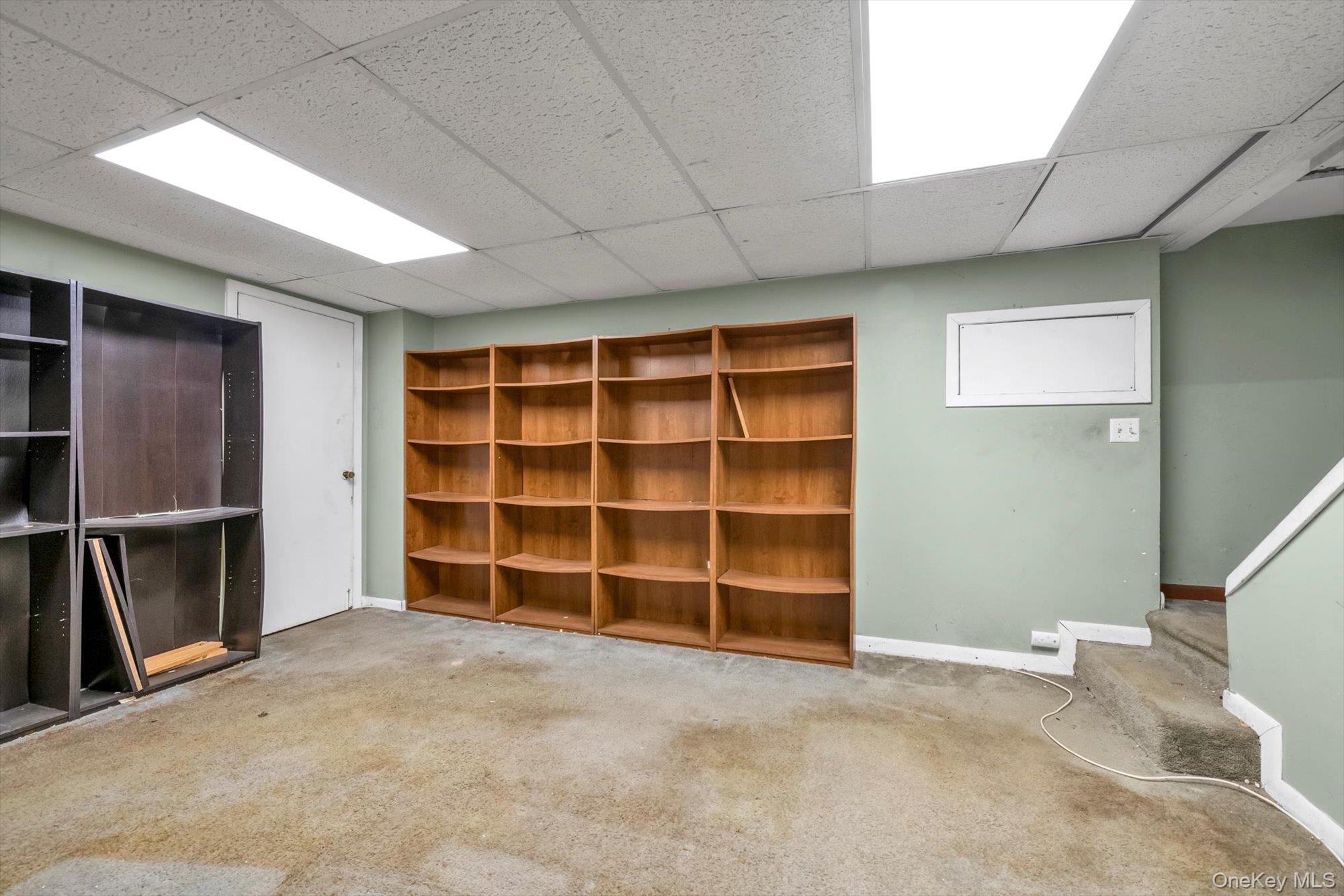 230 Broadway, Lynbrook, NY 11563