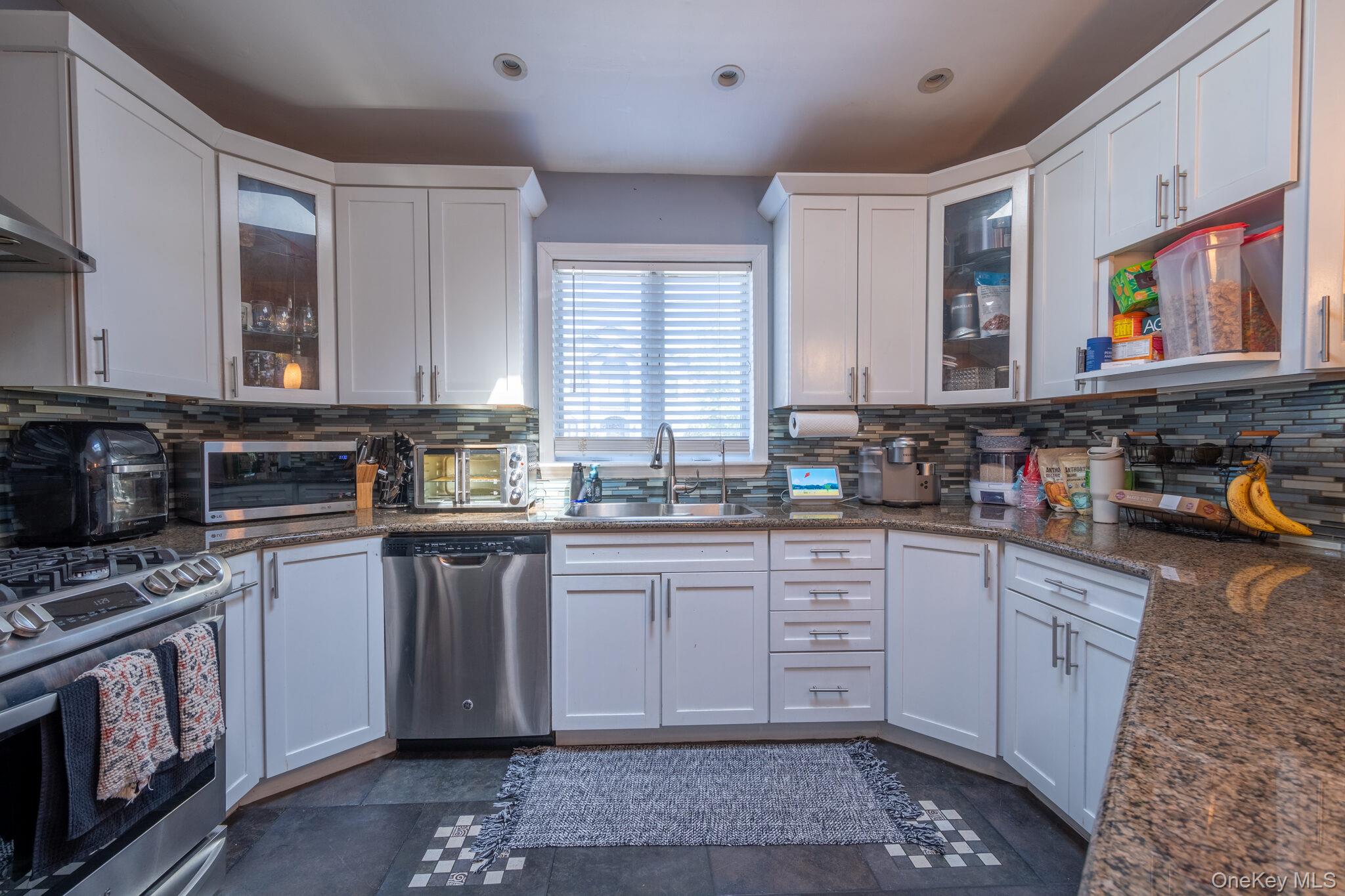 1020 Henhawk Road, Baldwin, NY 11510