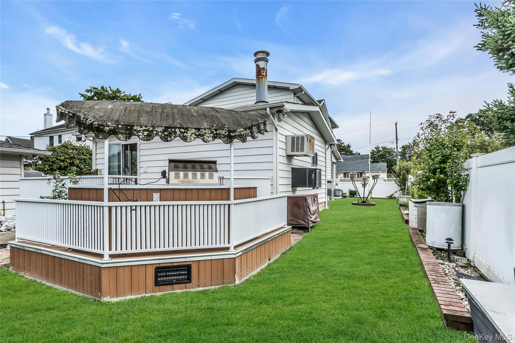 2479 Tonquin Street, East Meadow, NY 11554