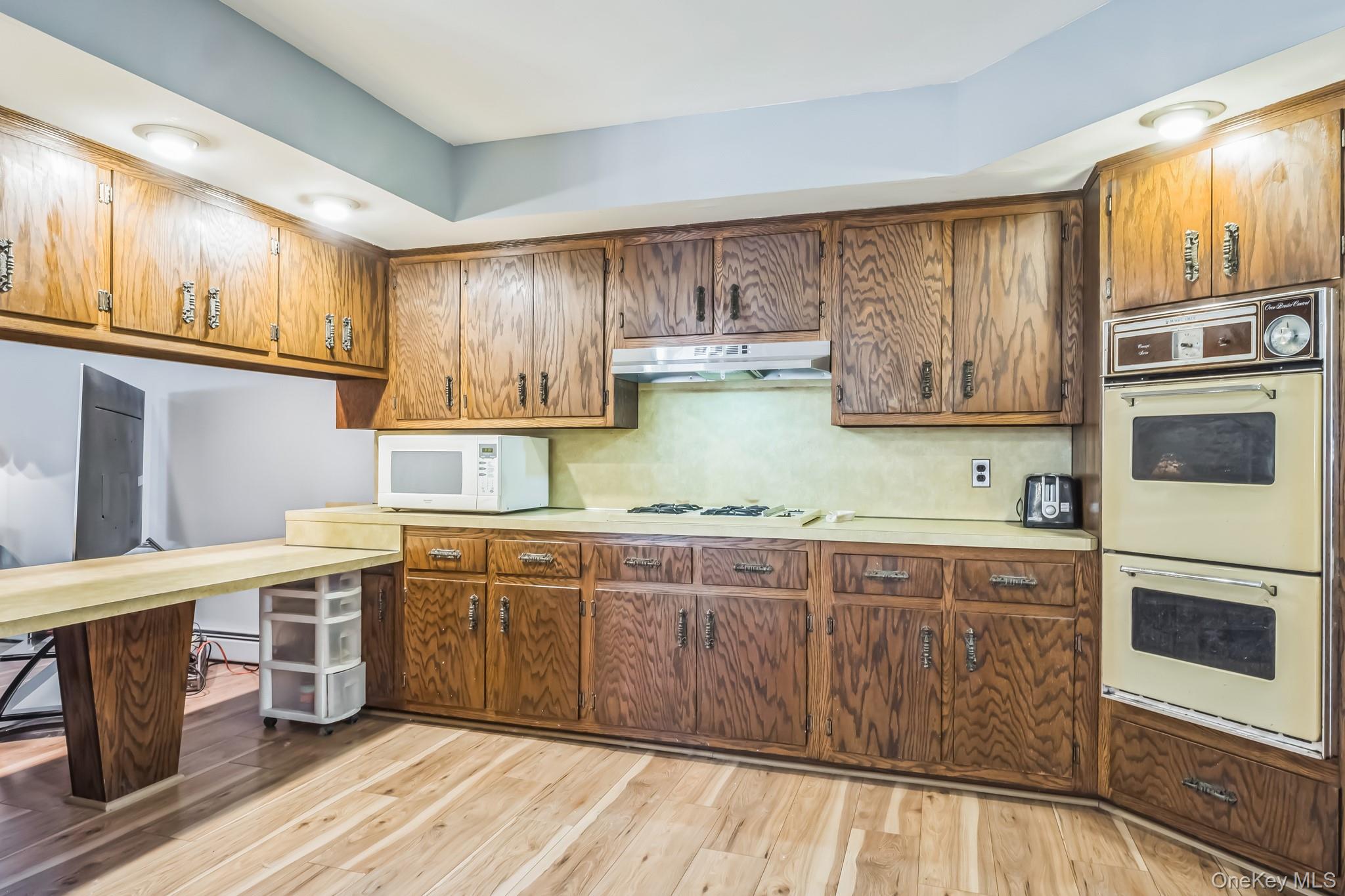 24 New Road, Milton, NY 12547