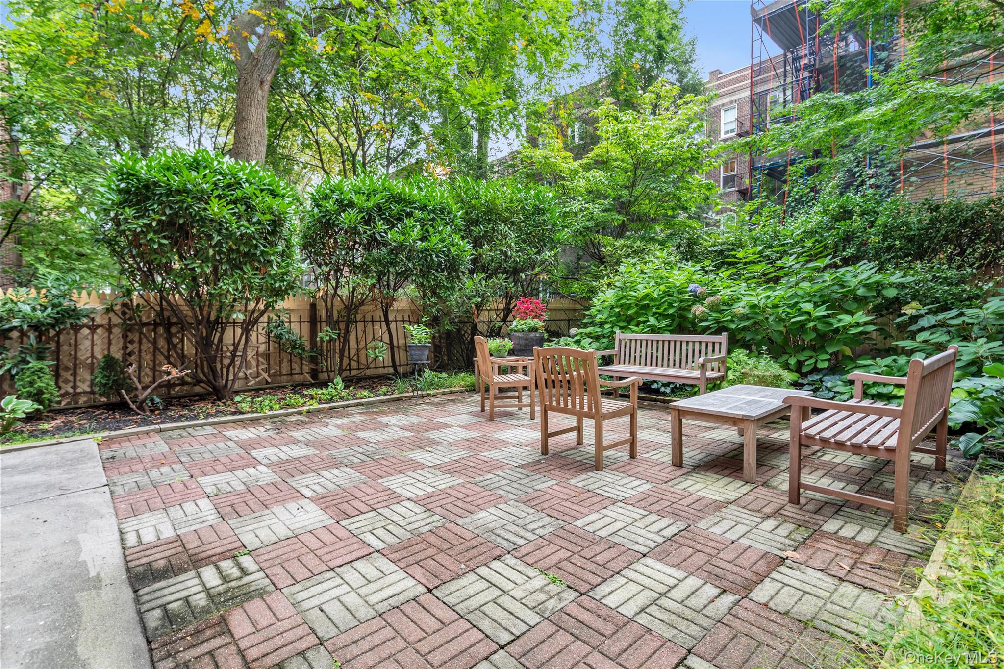 79-01 35th Avenue # 2B, Jackson Heights, NY 11372