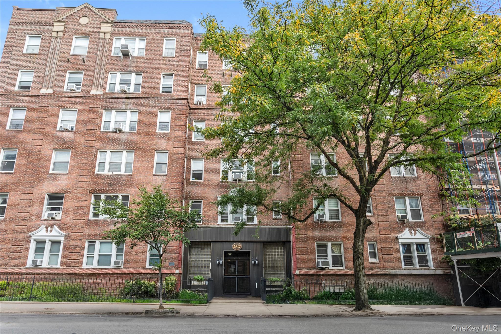 79-01 35th Avenue # 2B, Jackson Heights, NY 11372