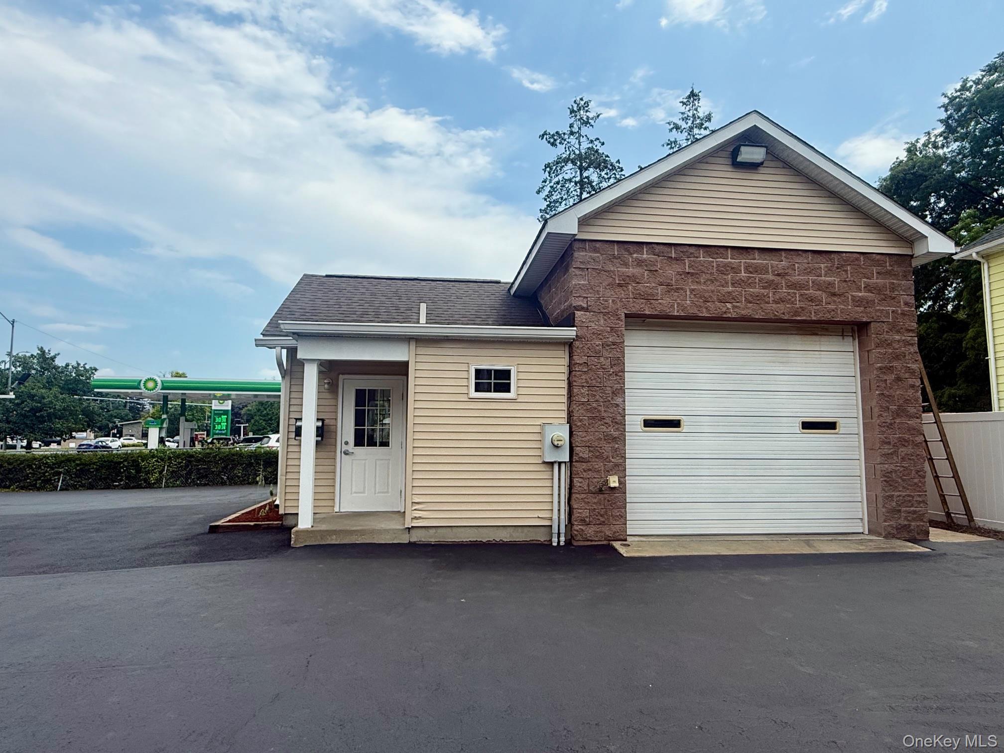 337 Broadway, Kingston, NY 12401