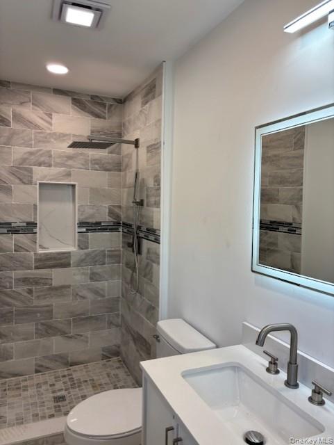 57 Grandview Drive Drive, Blue Point, NY 11715