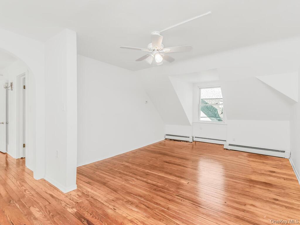 552 N Broadway, Yonkers, NY 10701