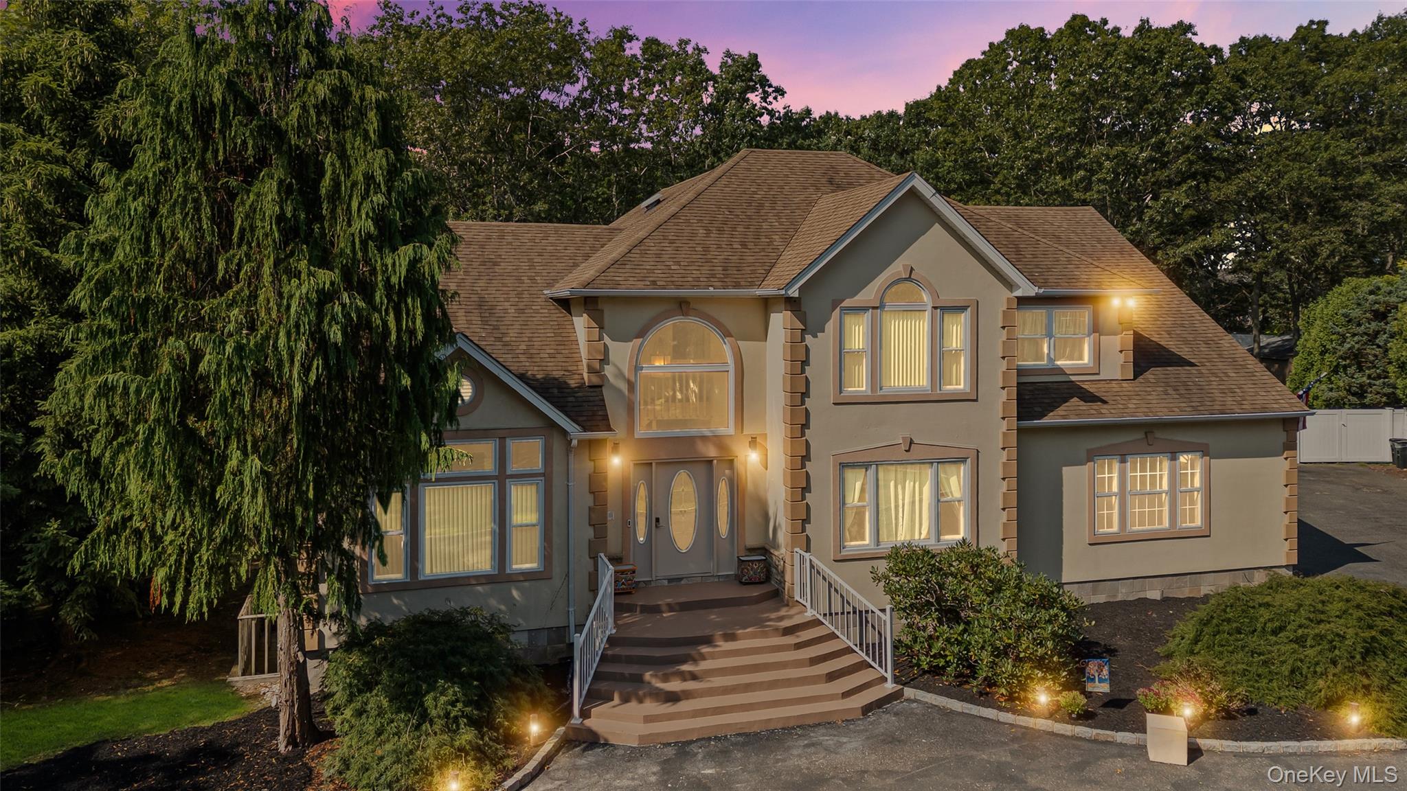 162 Miller Place Road, Miller Place, NY 11764