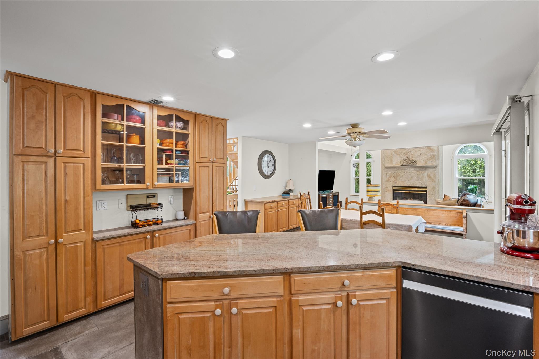 162 Miller Place Road, Miller Place, NY 11764