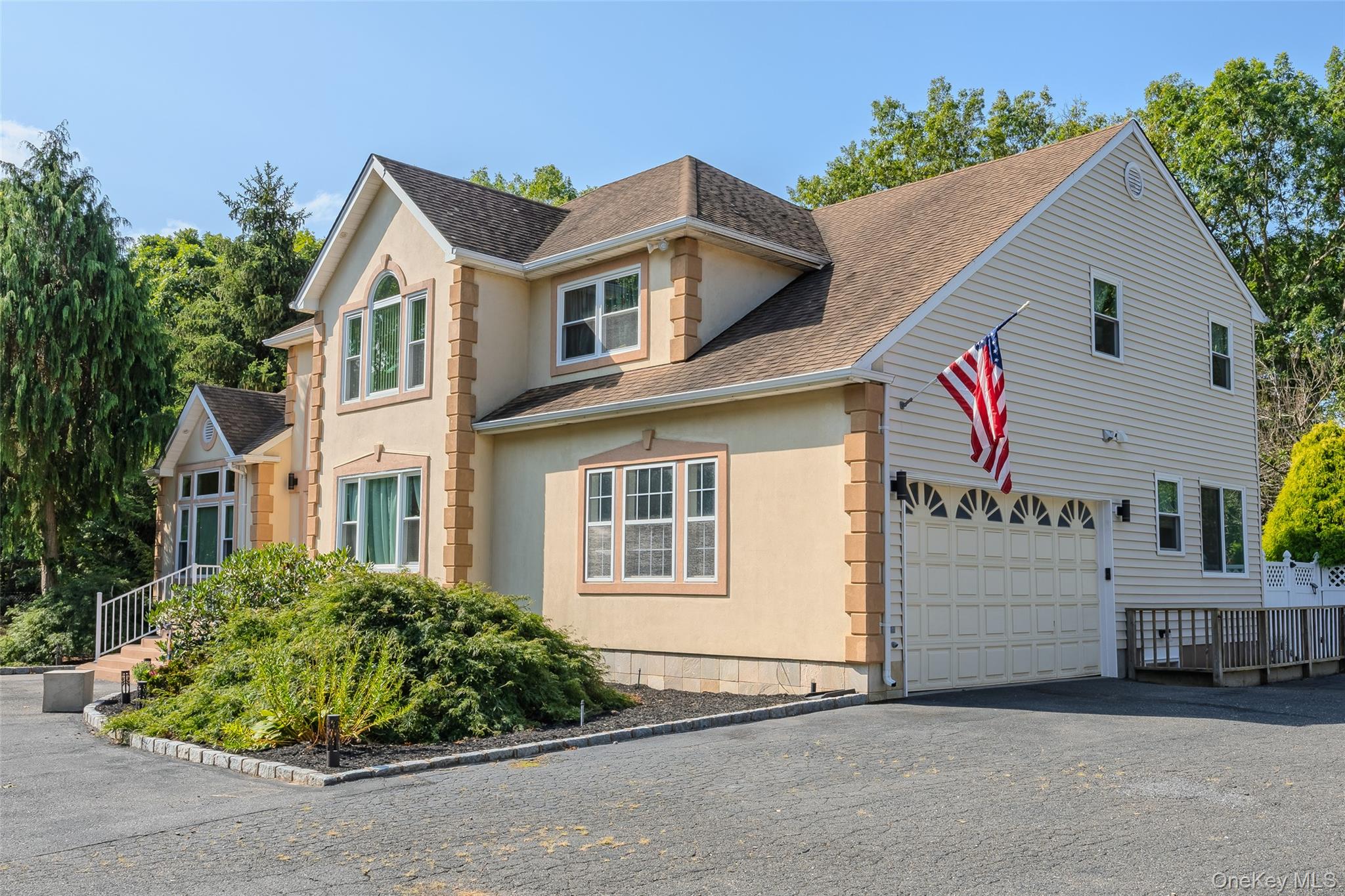 162 Miller Place Road, Miller Place, NY 11764