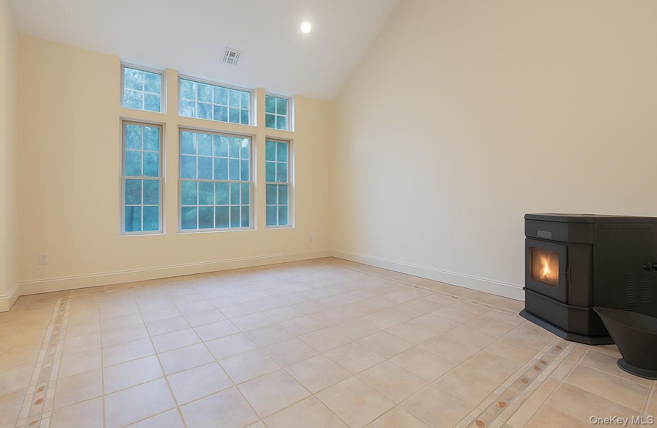 162 Miller Place Road, Miller Place, NY 11764