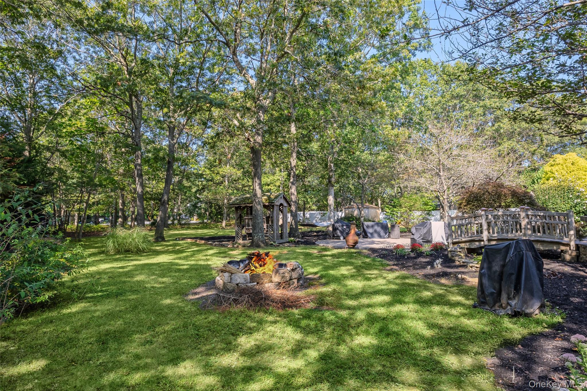 162 Miller Place Road, Miller Place, NY 11764