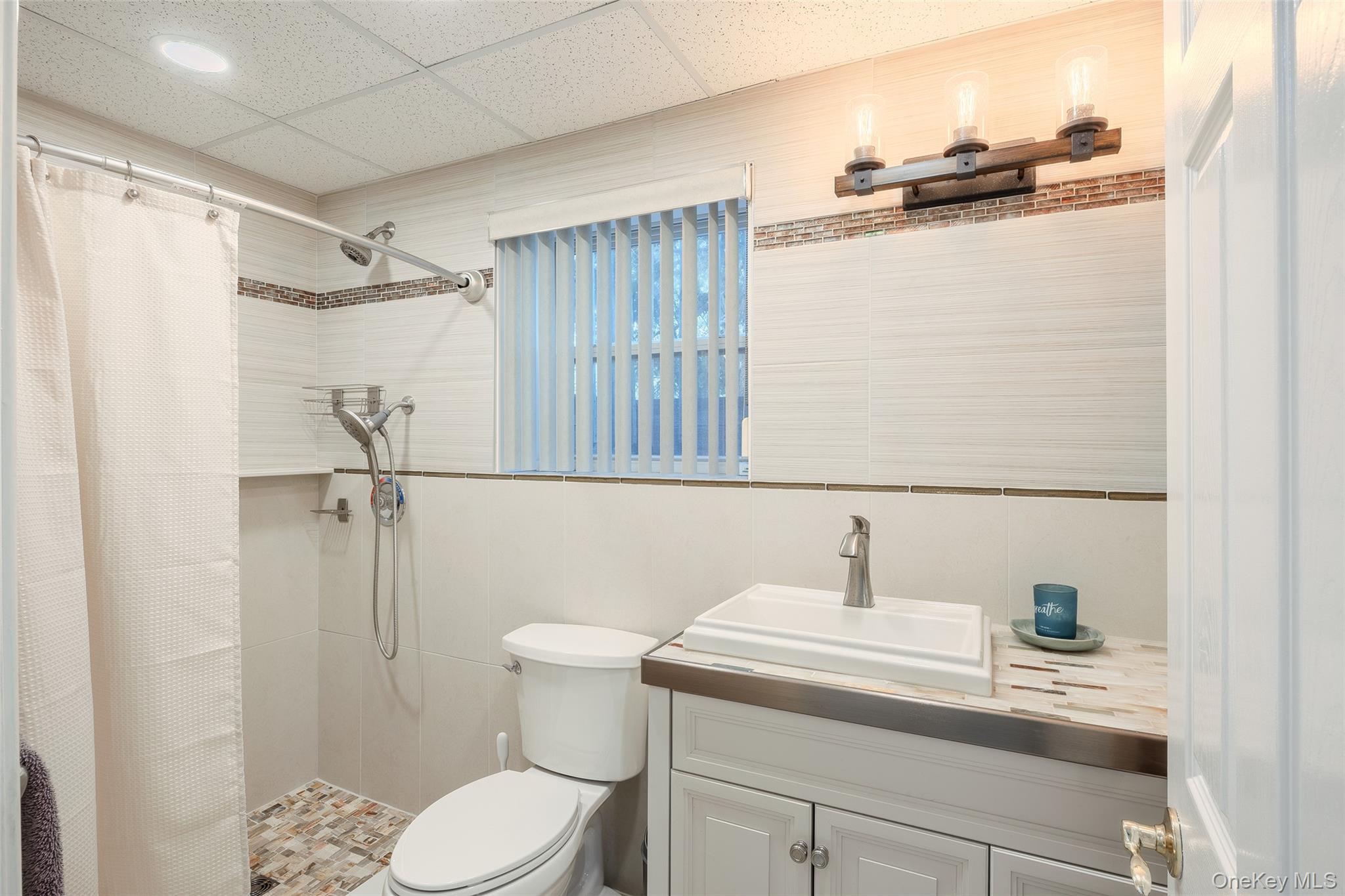 162 Miller Place Road, Miller Place, NY 11764