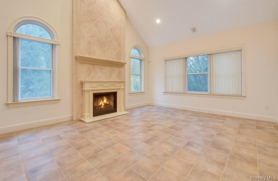 162 Miller Place Road, Miller Place, NY 11764