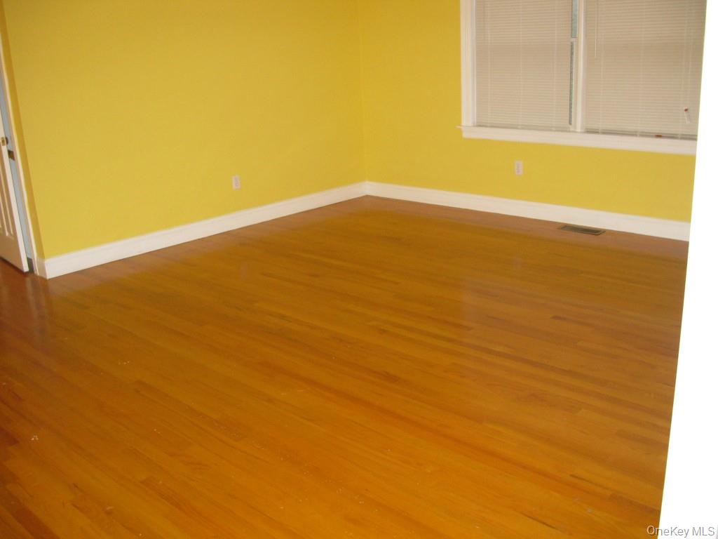 622 S 6th Avenue # A, Mount Vernon, NY 10550