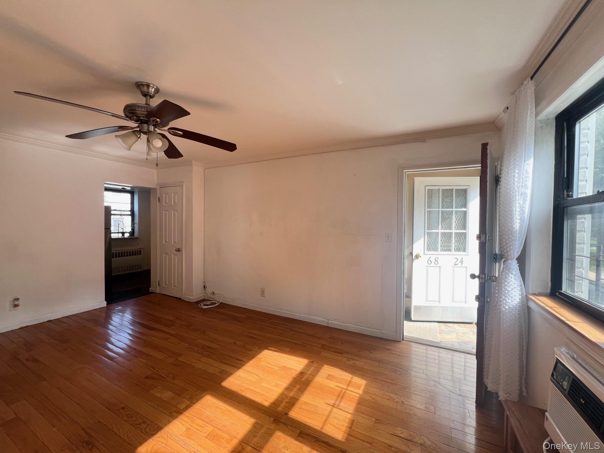 6824 136th Street # A, Flushing, NY 11367