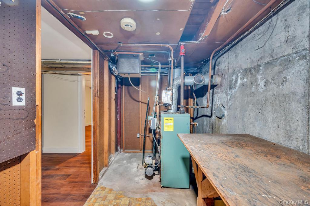 3771 Jerusalem Avenue, Seaford, NY 11783