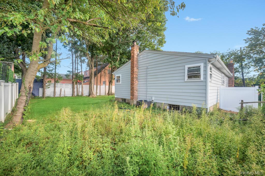 3771 Jerusalem Avenue, Seaford, NY 11783