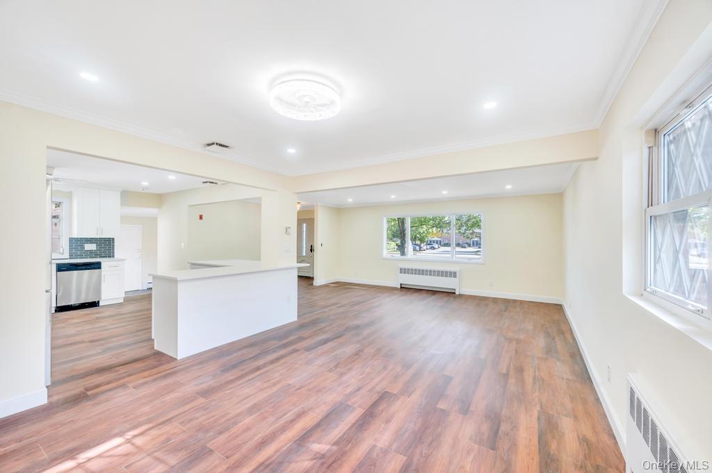 3771 Jerusalem Avenue, Seaford, NY 11783