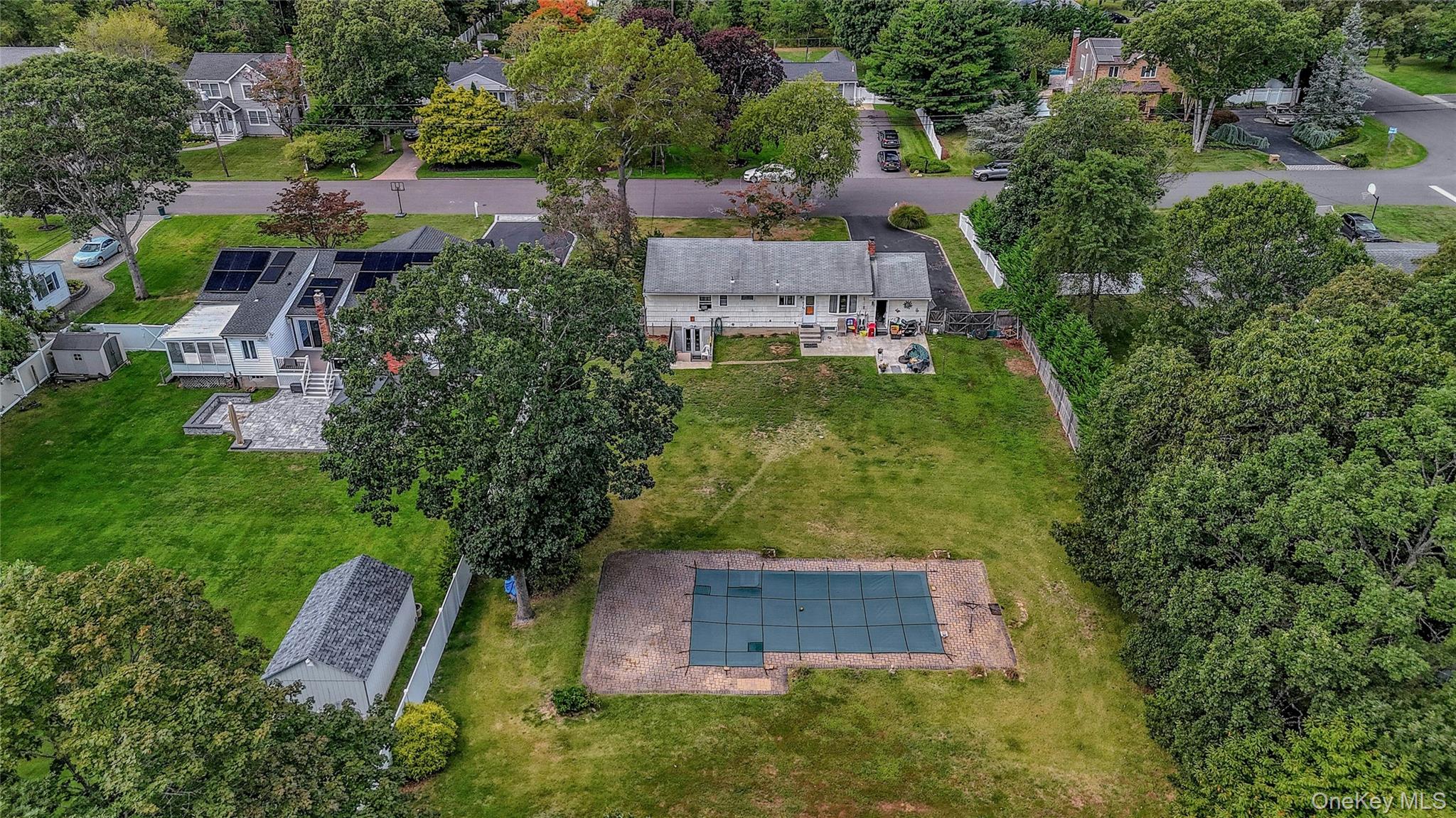 293 Blake Avenue, Bohemia, NY 11716