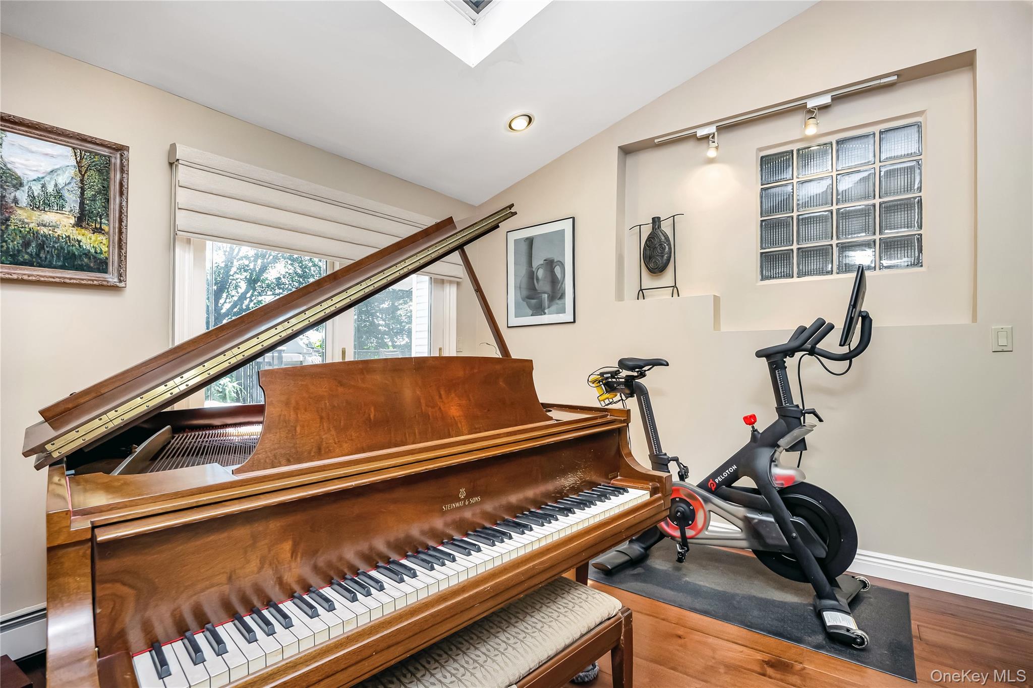 12 Woodland Drive, Old Bethpage, NY 11804