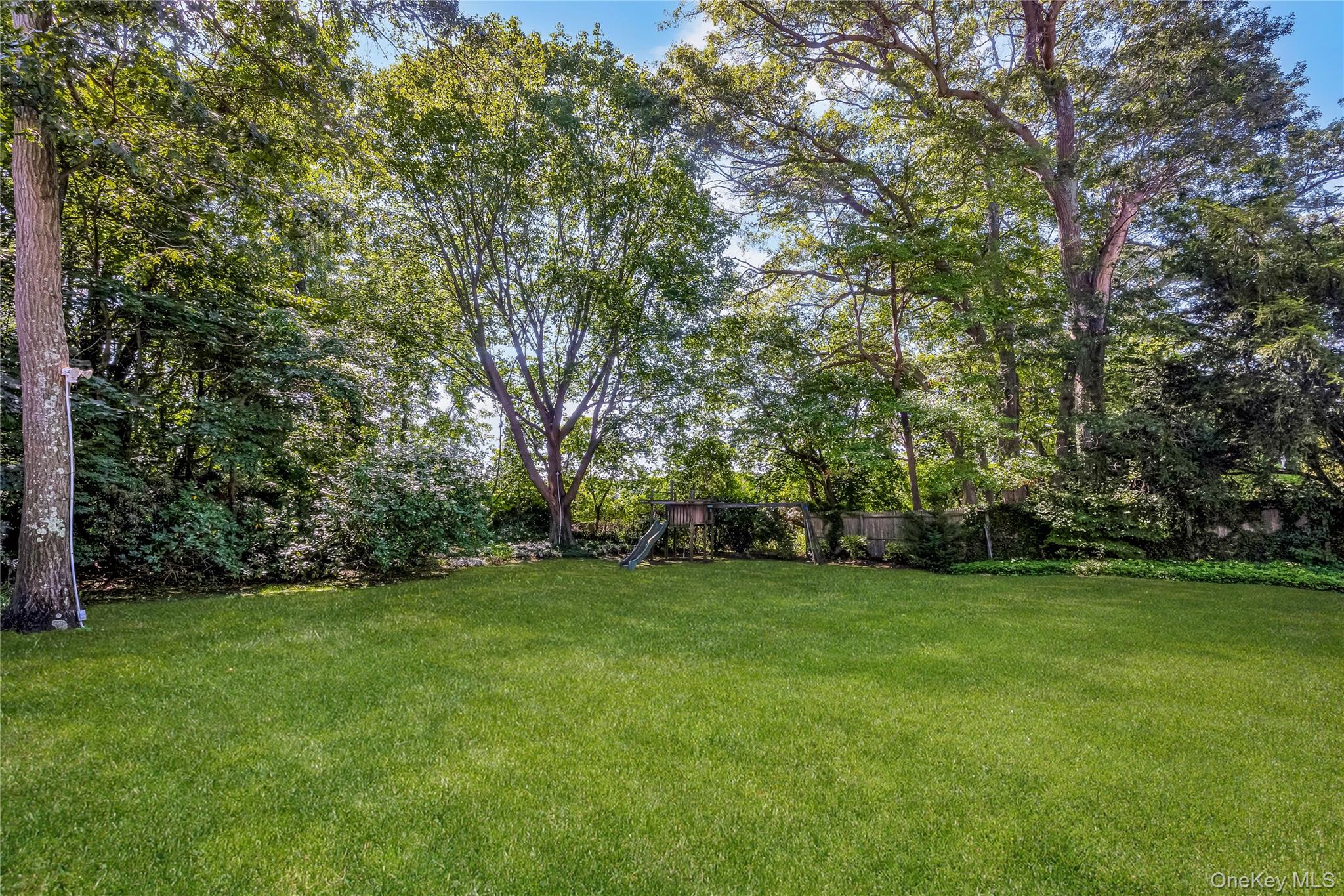 12 Woodland Drive, Old Bethpage, NY 11804