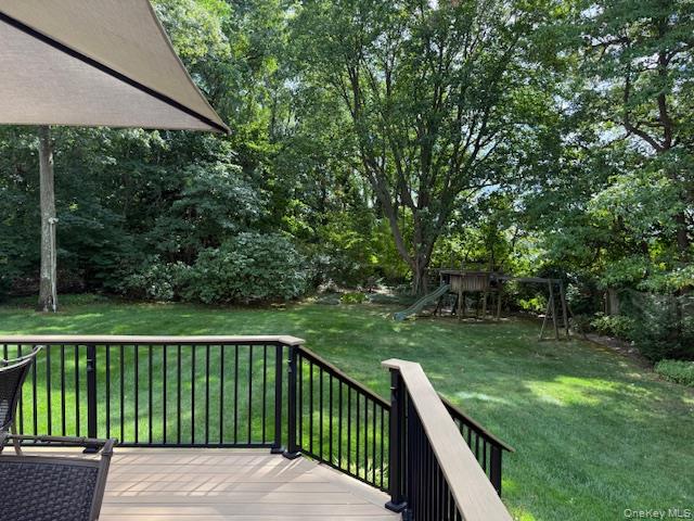 12 Woodland Drive, Old Bethpage, NY 11804