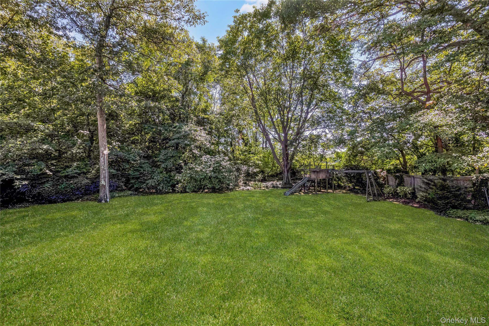 12 Woodland Drive, Old Bethpage, NY 11804