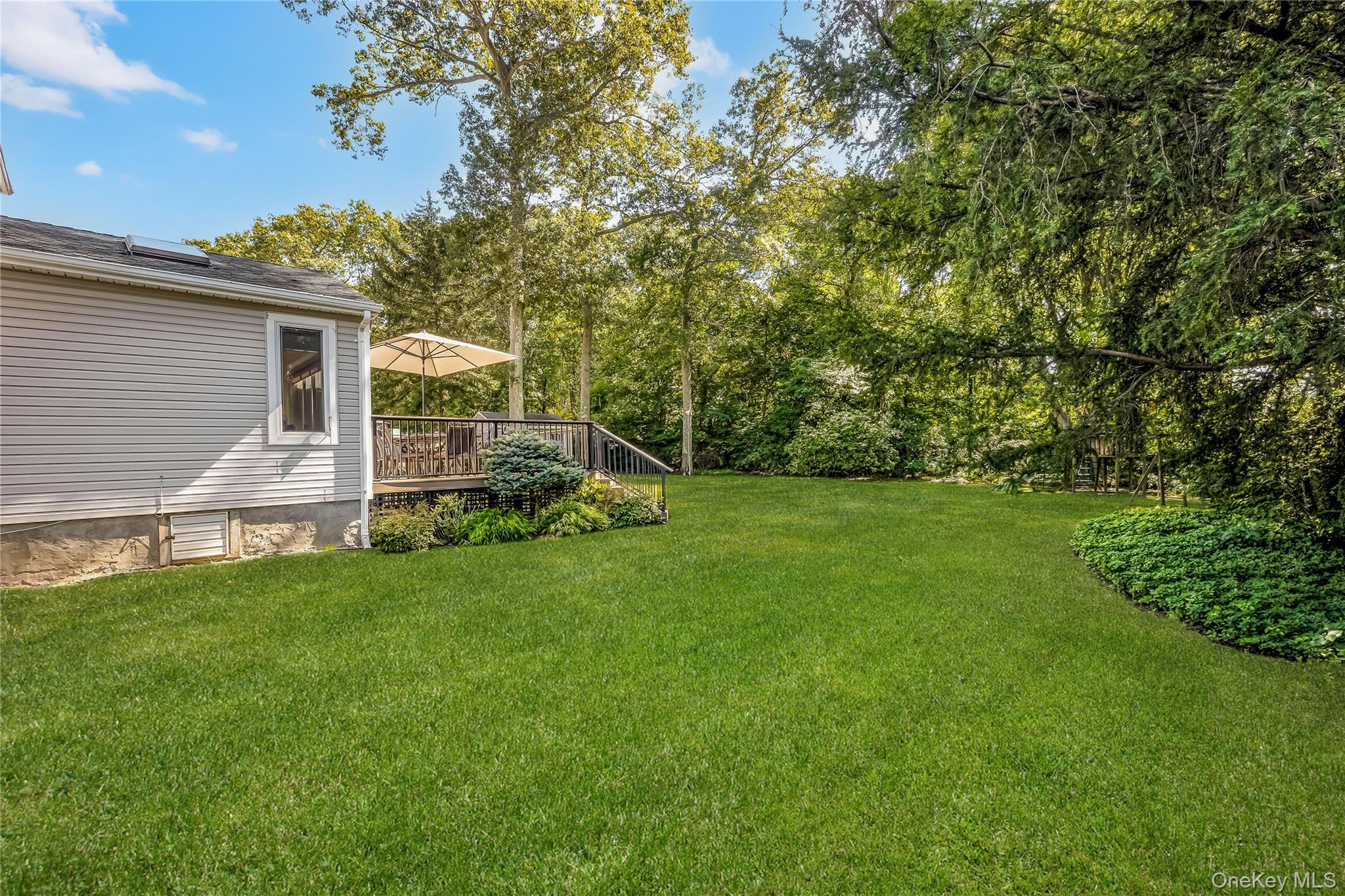 12 Woodland Drive, Old Bethpage, NY 11804