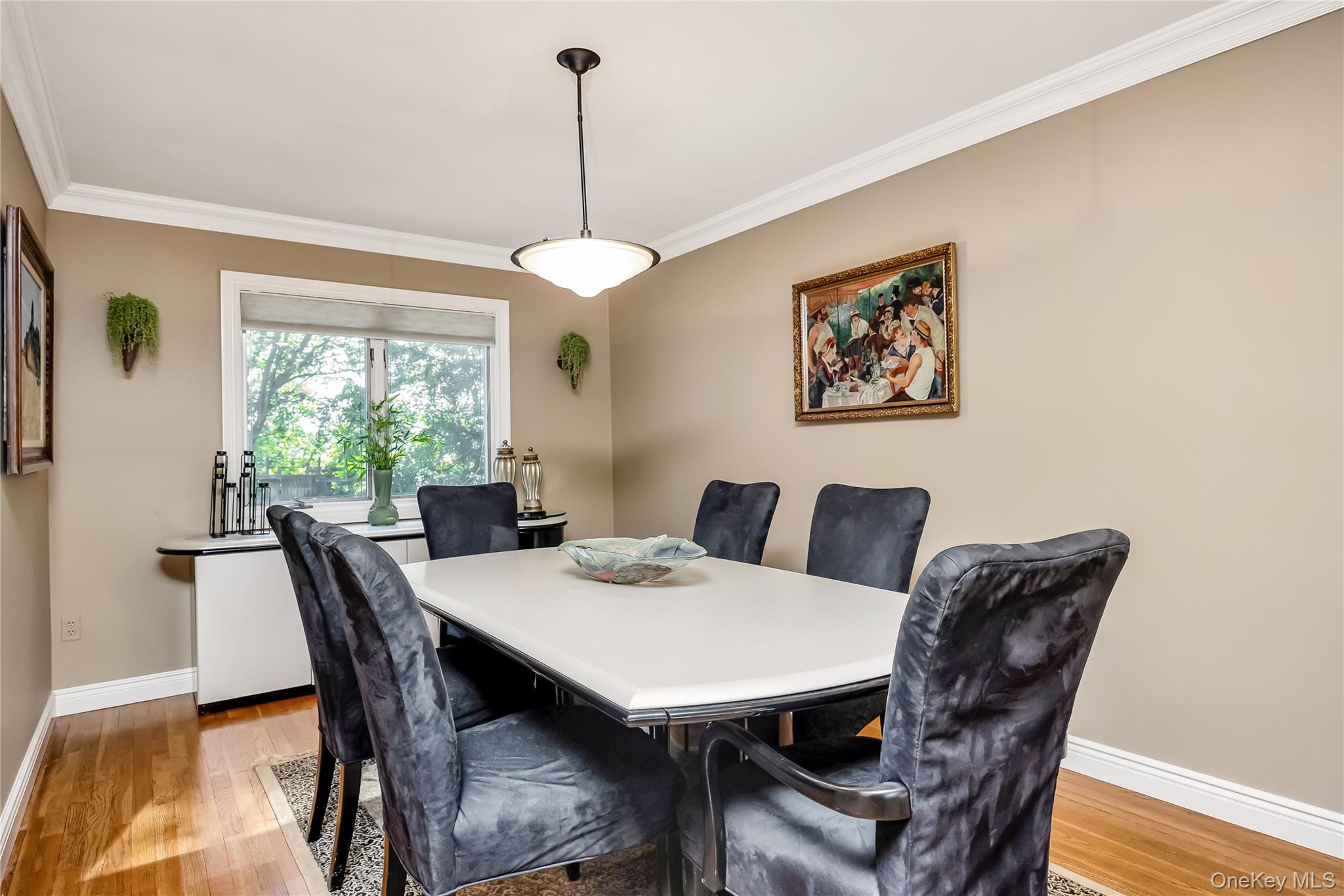 12 Woodland Drive, Old Bethpage, NY 11804