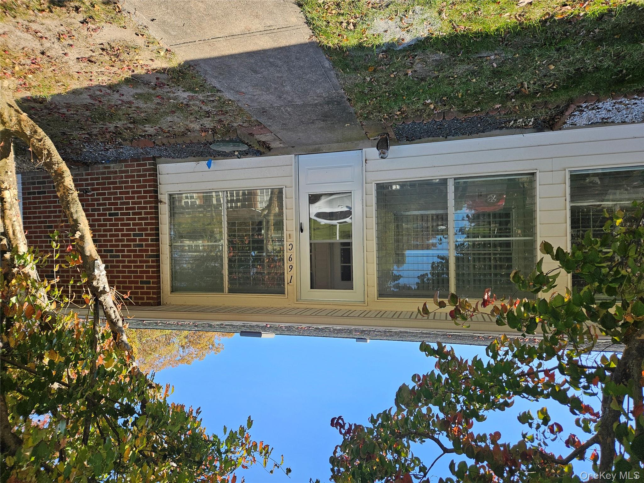 169C Ventry Court, Ridge, NY 11961