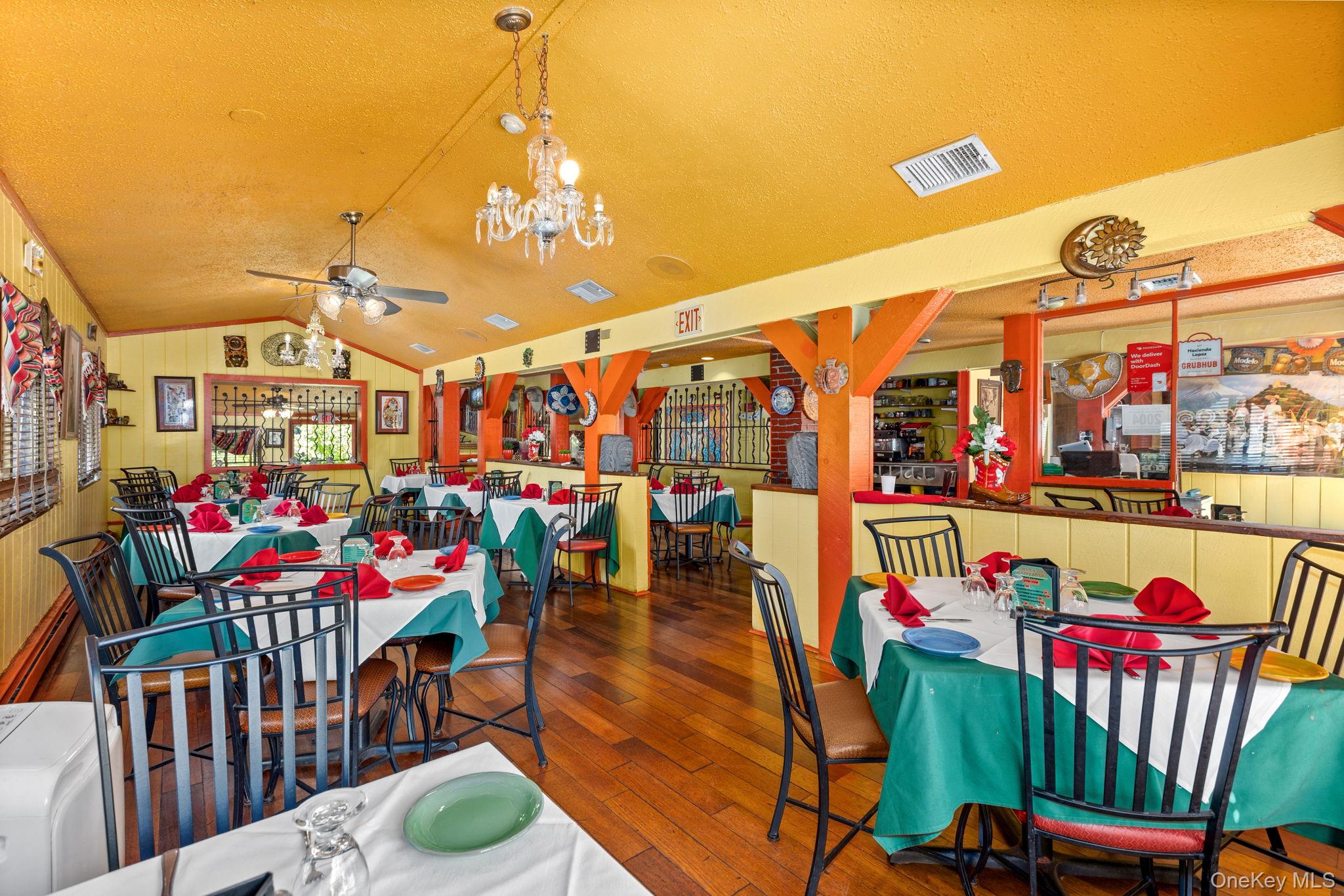 3256-3258 Us-6 E Main Street E, Mohegan Lake, NY 10547