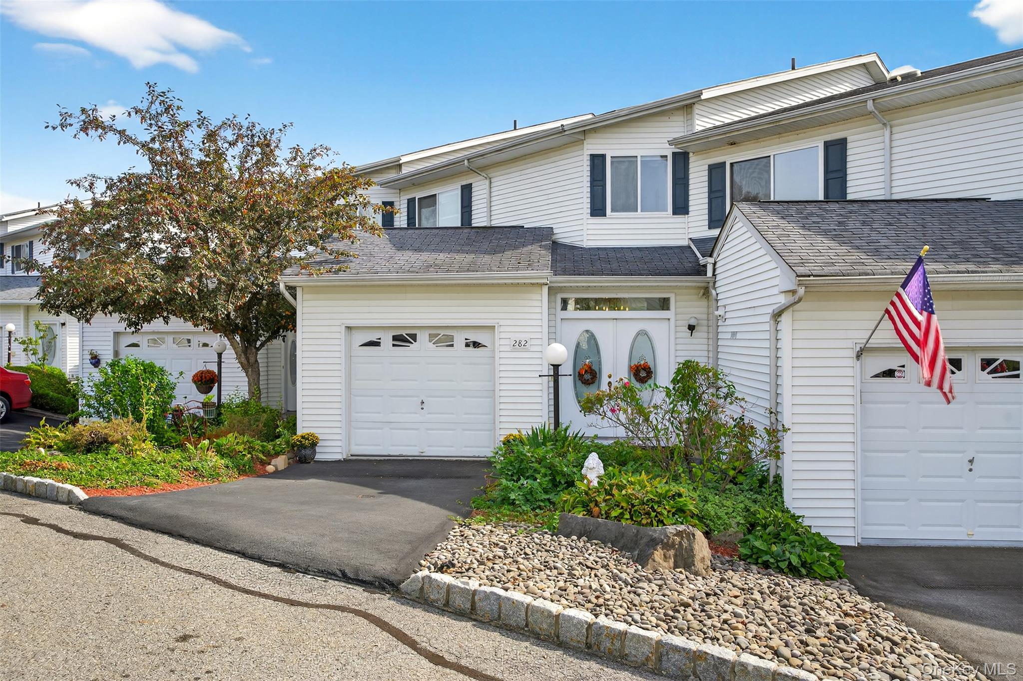 282 Tamerisk Lane, New Windsor, NY 12553