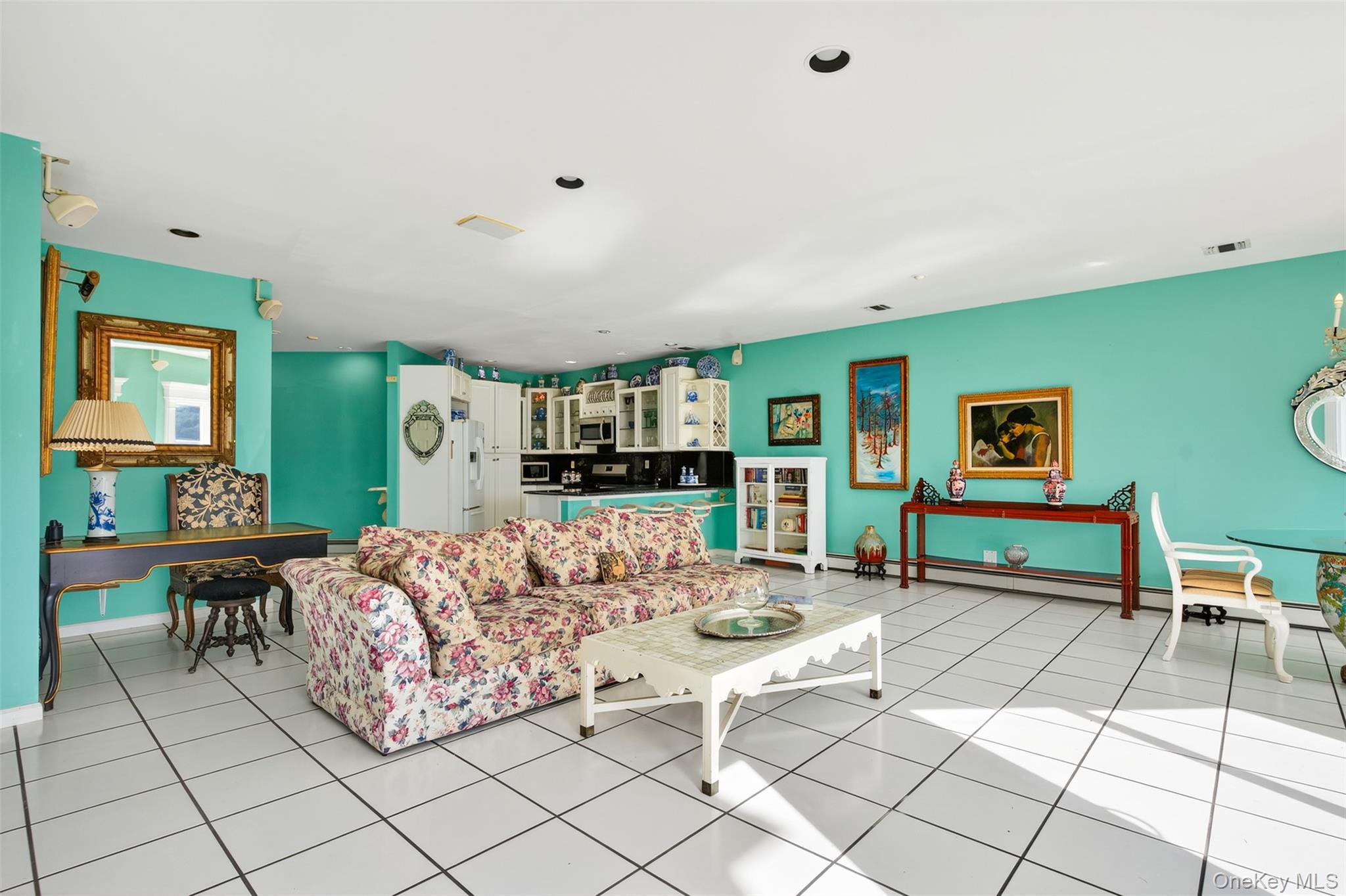 282 Tamerisk Lane, New Windsor, NY 12553