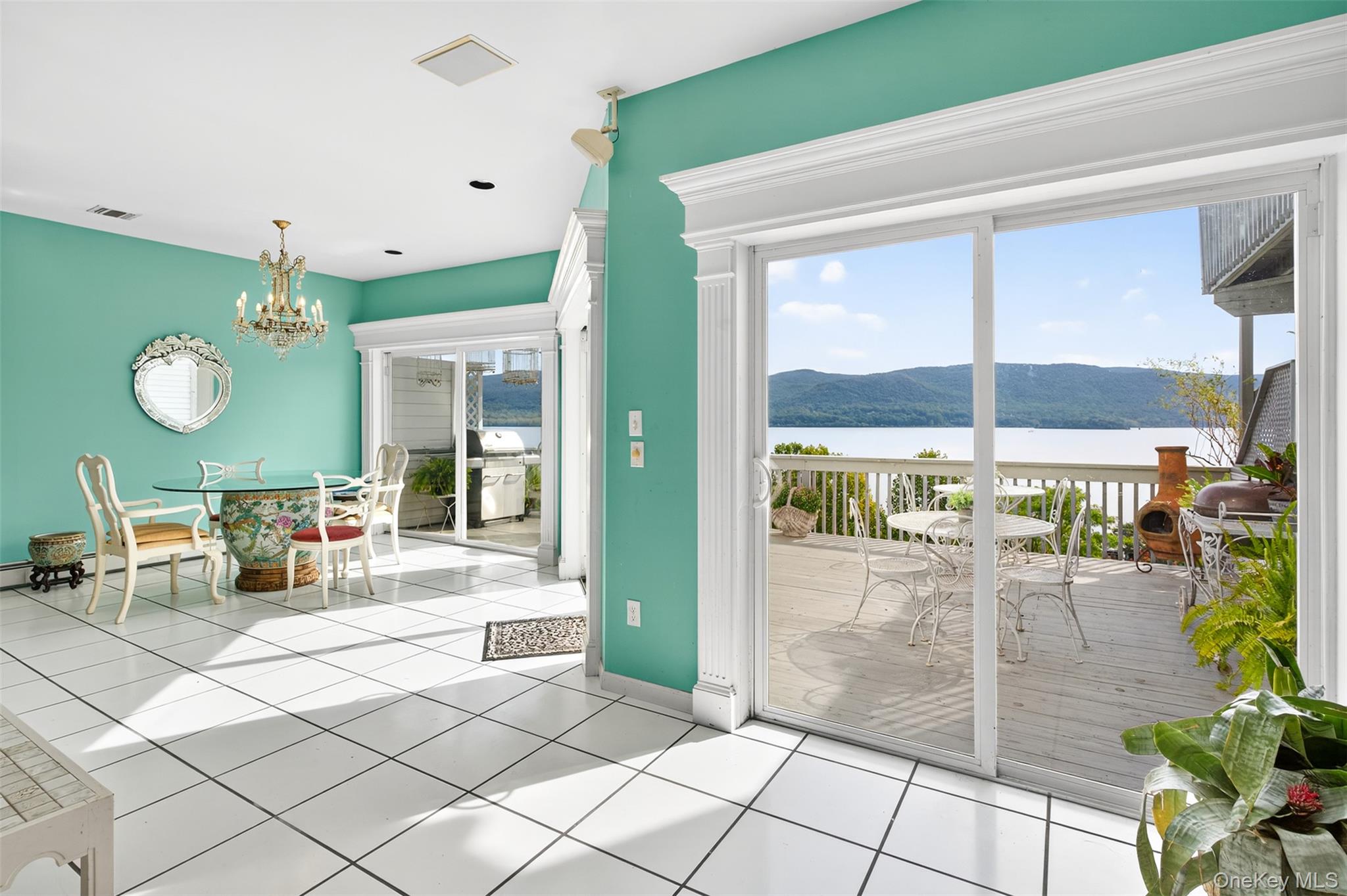 282 Tamerisk Lane, New Windsor, NY 12553