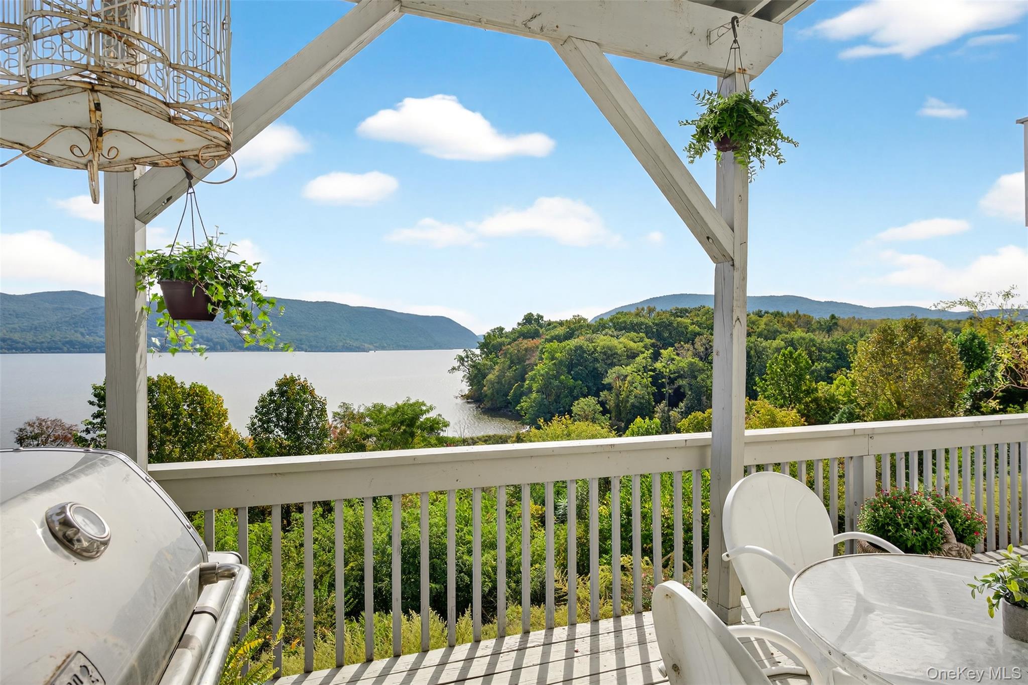 282 Tamerisk Lane, New Windsor, NY 12553