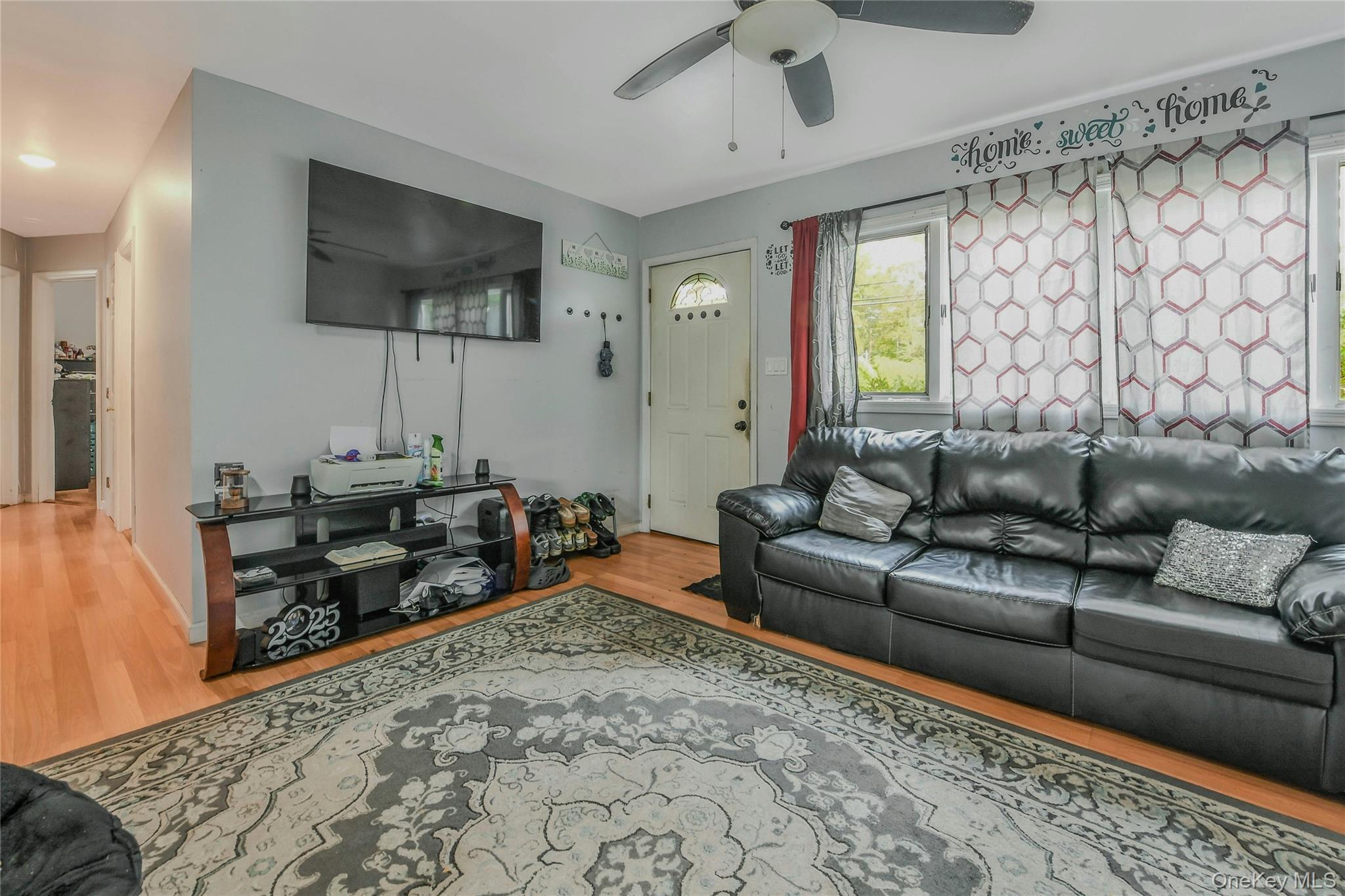 60 E Belmont Street, Bay Shore, NY 11706