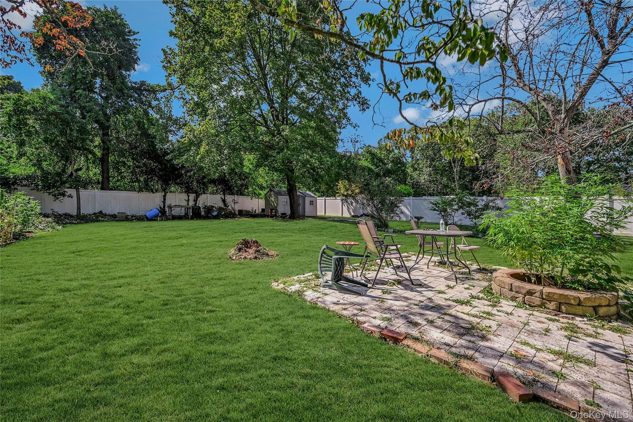 60 E Belmont Street, Bay Shore, NY 11706