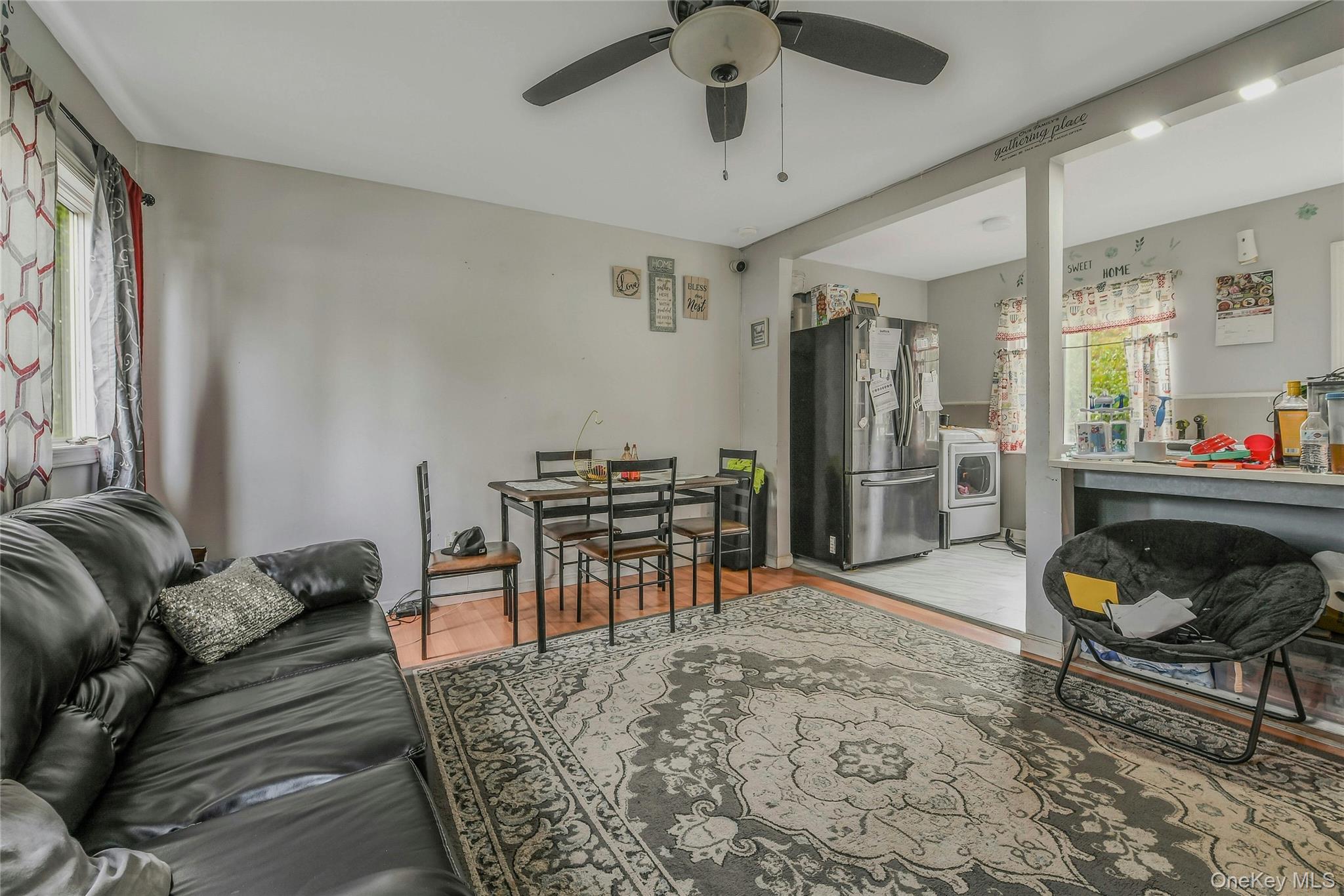 60 E Belmont Street, Bay Shore, NY 11706