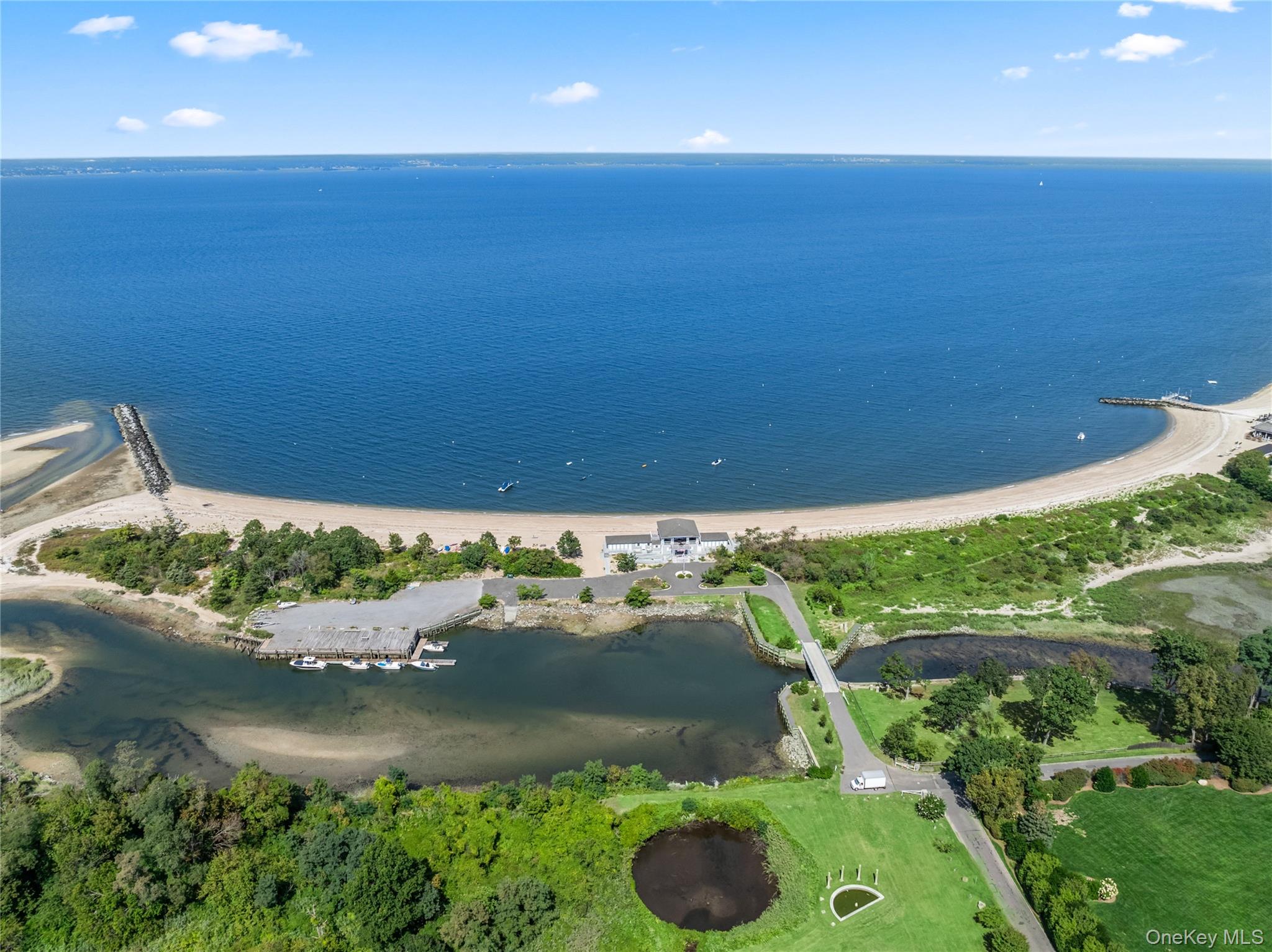 12 Parish Drive, Lattingtown, NY 11560