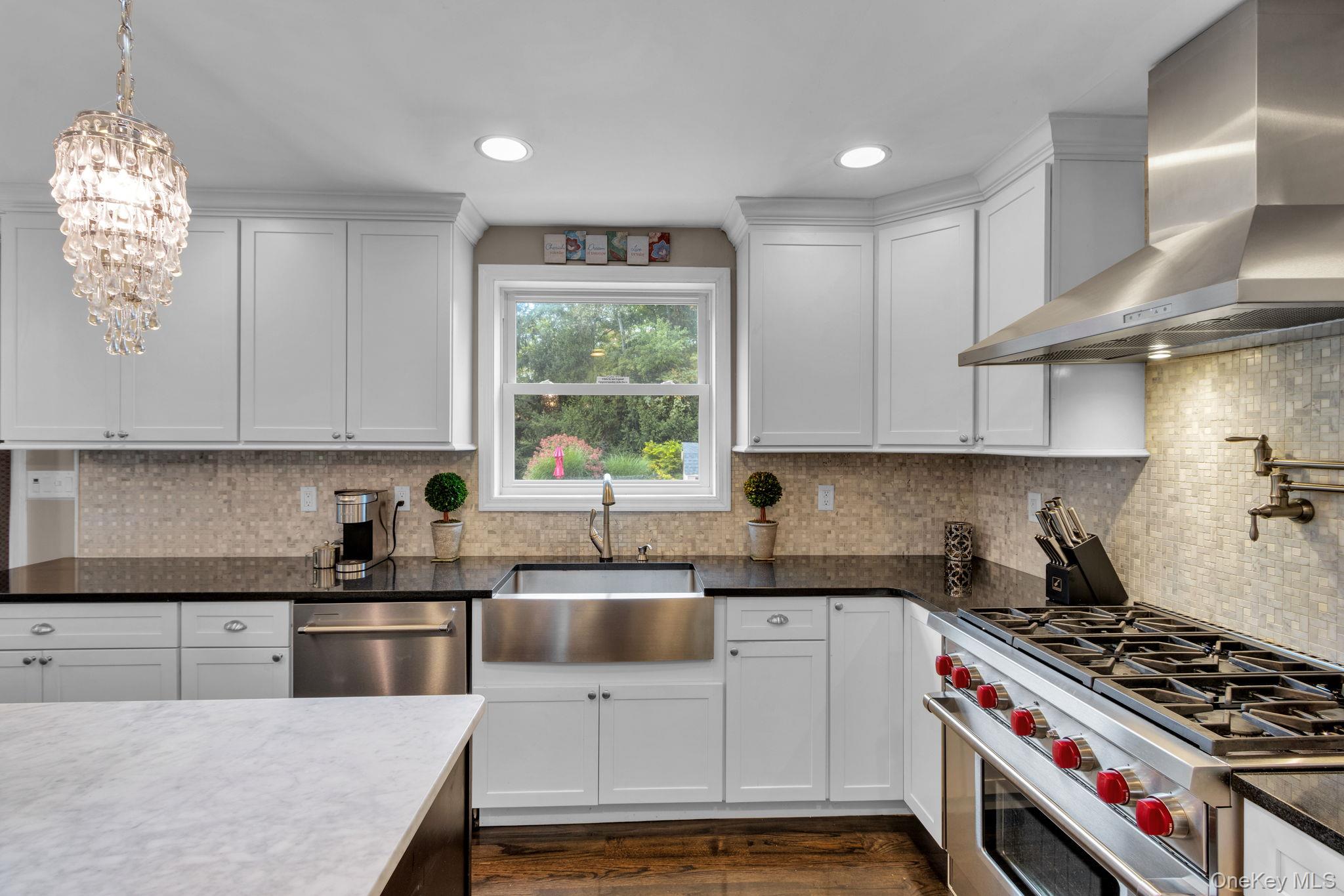 428 Greenbush Road N, Blauvelt, NY 10913