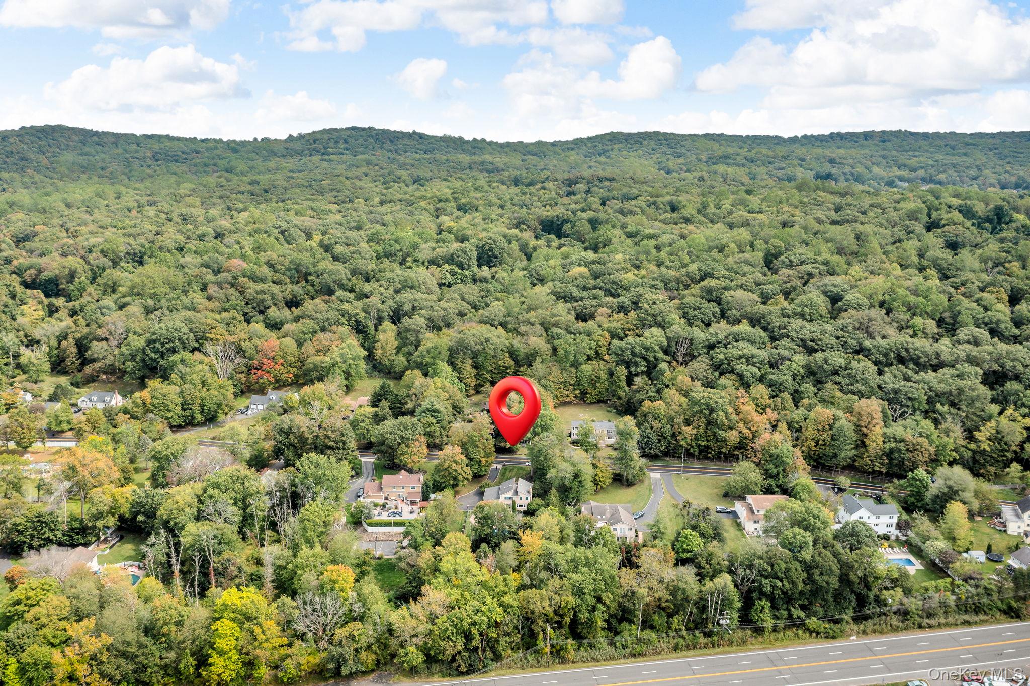 428 Greenbush Road N, Blauvelt, NY 10913